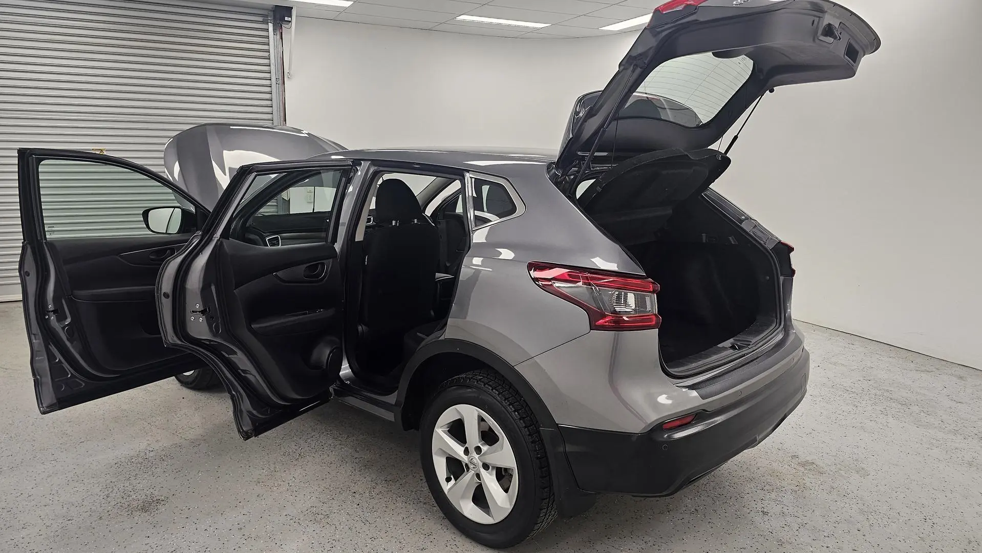 2018 Nissan QASHQAI Gallery Image 15