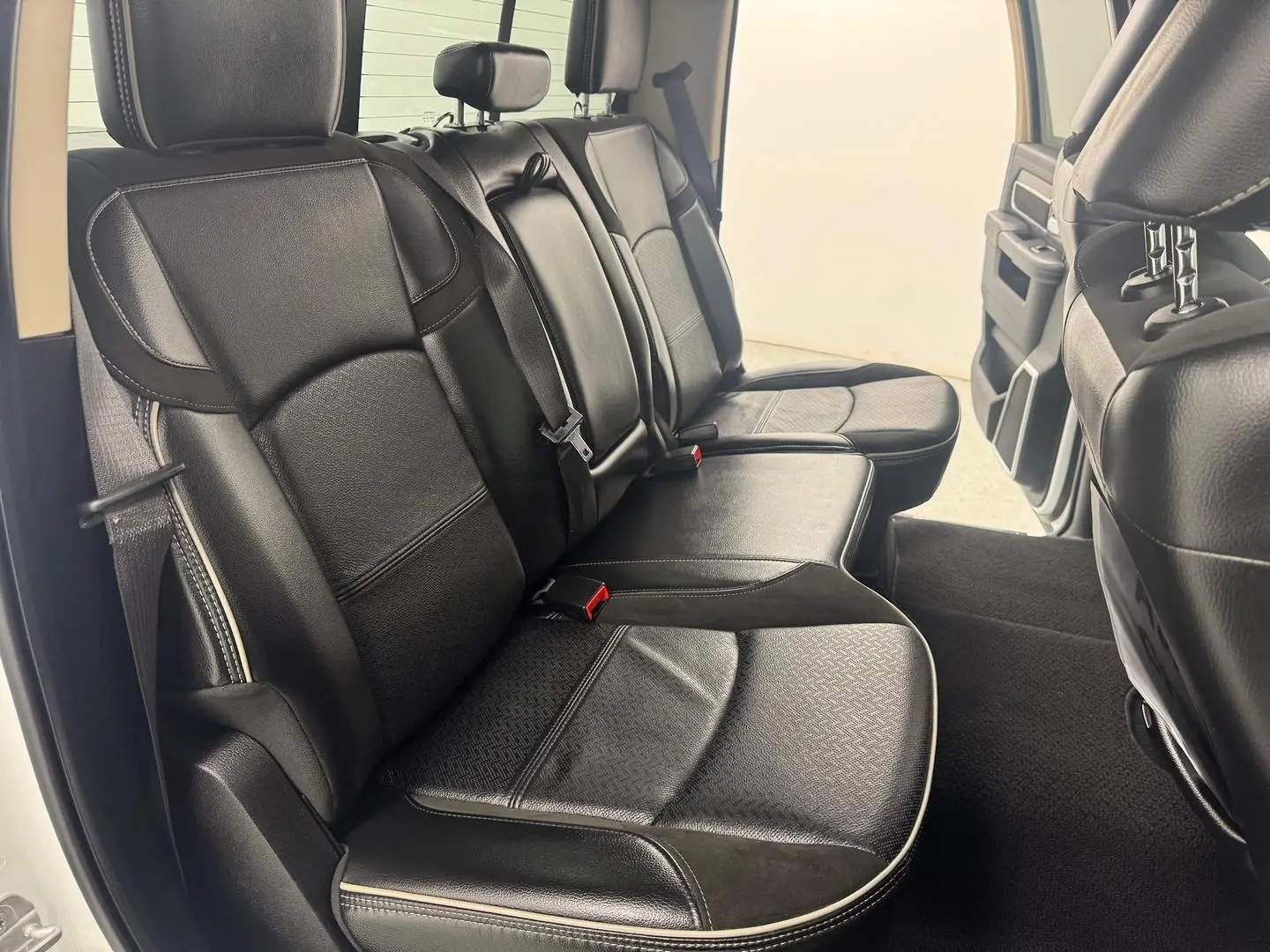 2022 RAM 2500 Gallery Image 29