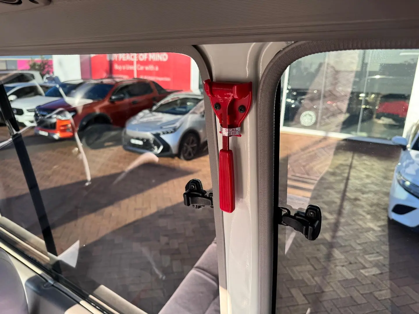 2014 Toyota Coaster Gallery Image 23