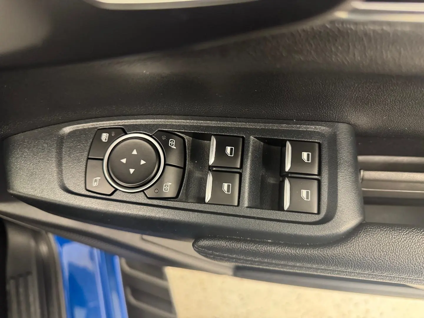 2023 Ford Everest Gallery Image 16