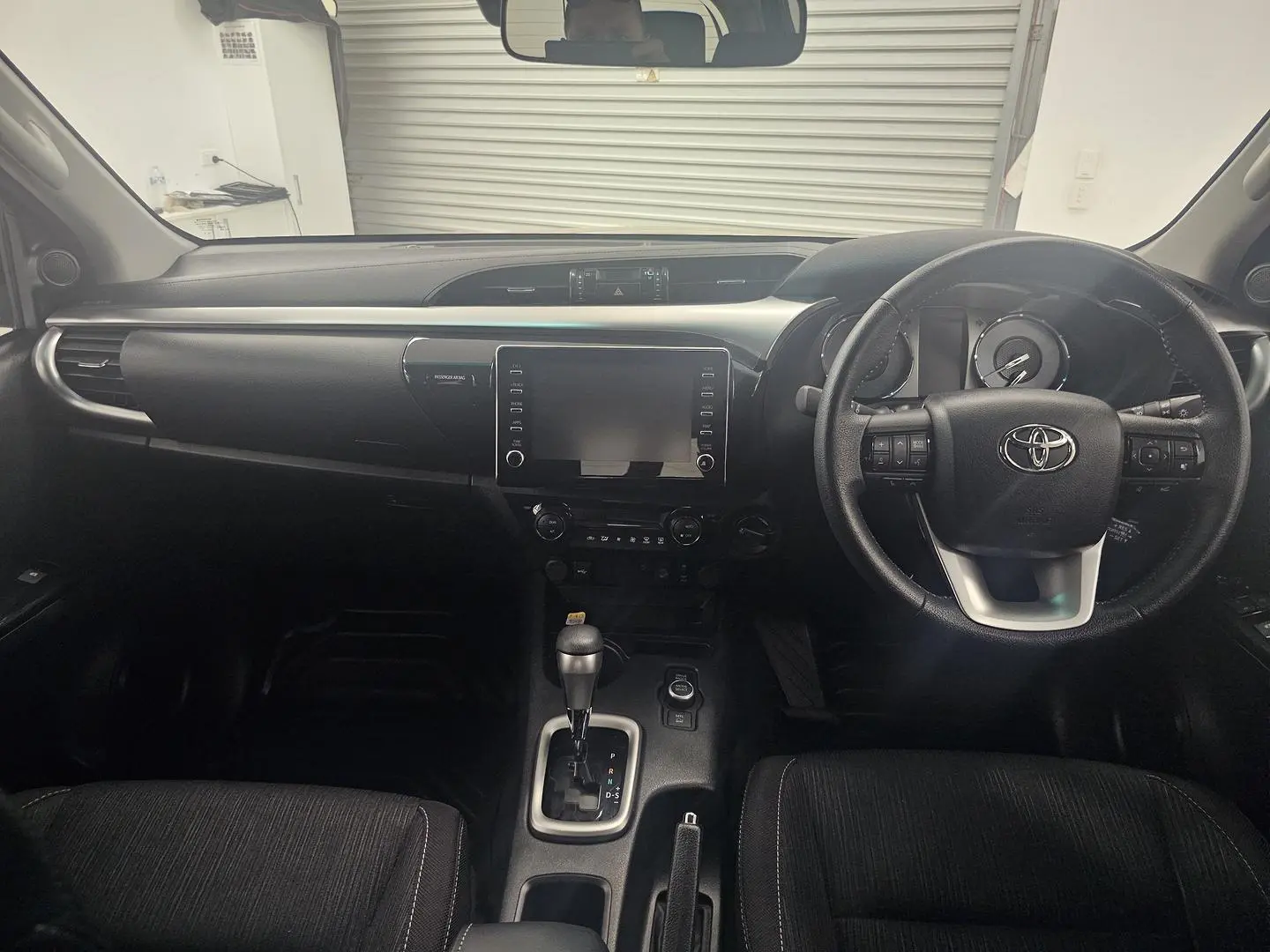 2024 Toyota Hilux Gallery Image 27