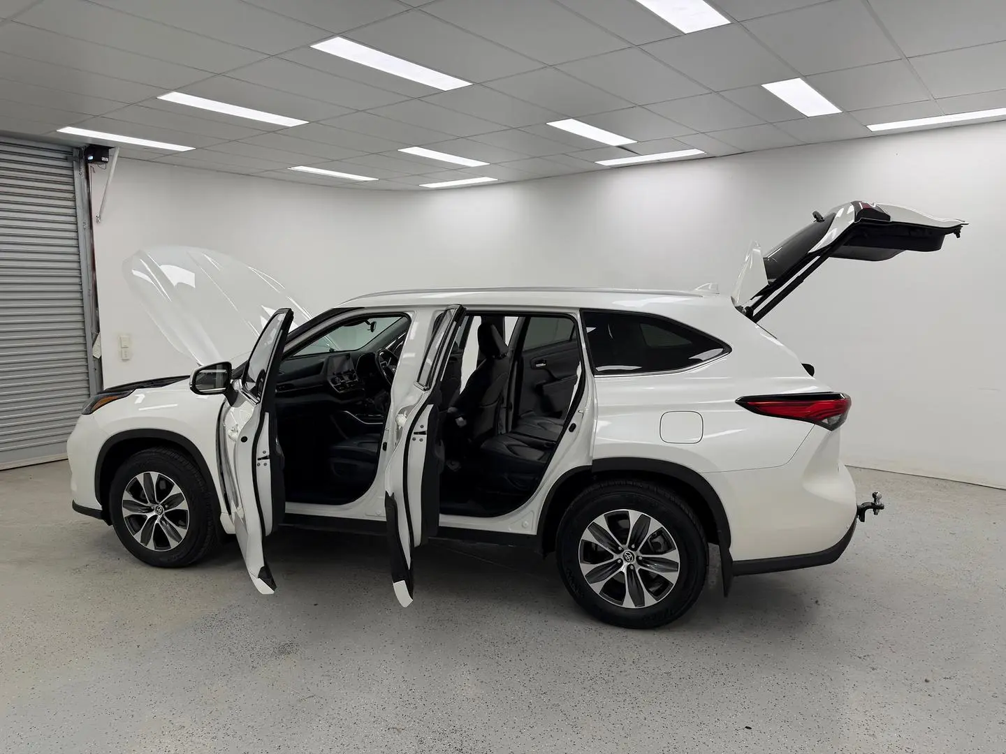 2021 Toyota Kluger Gallery Image 10