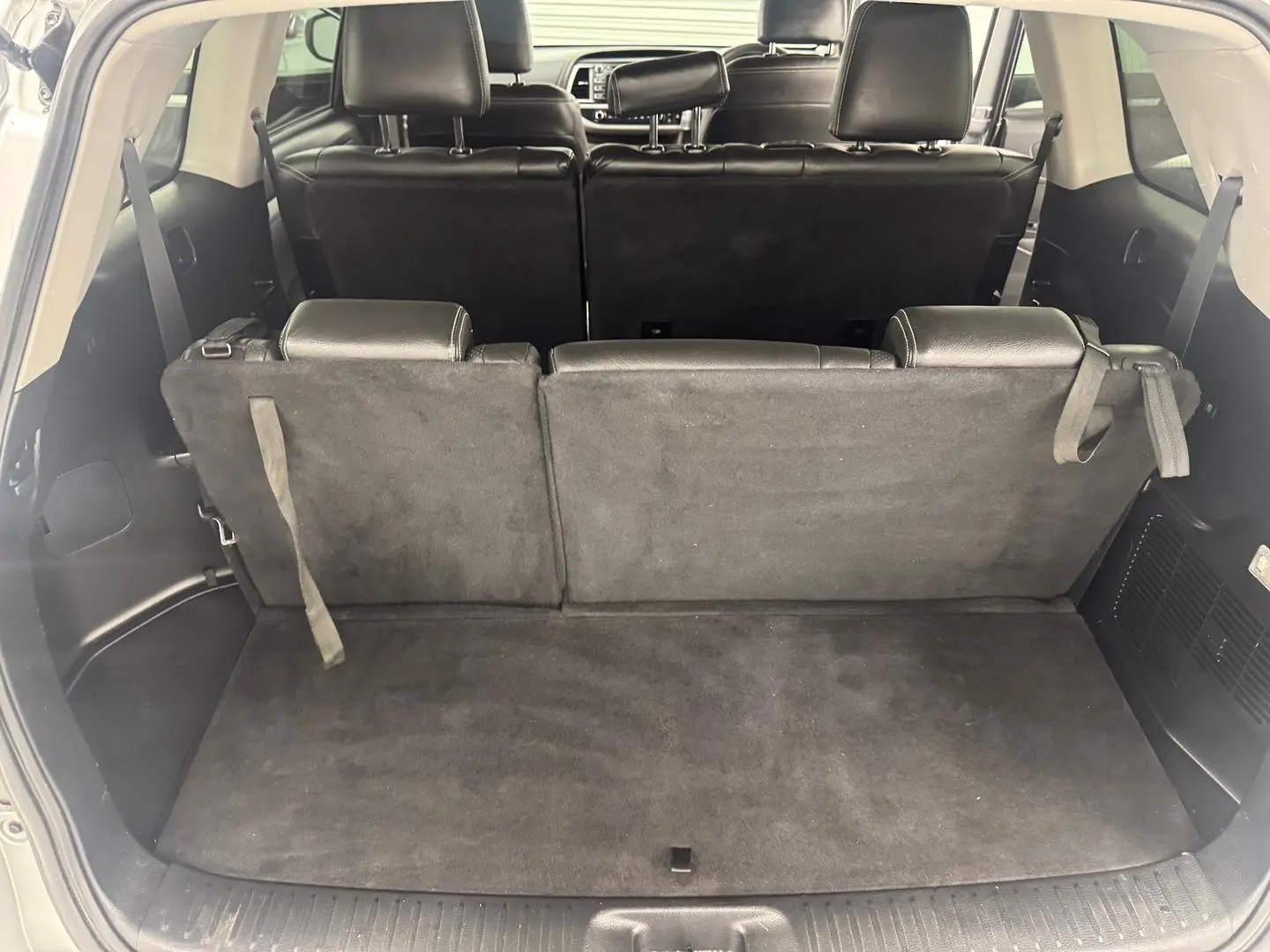 2015 Toyota Kluger Gallery Image 28