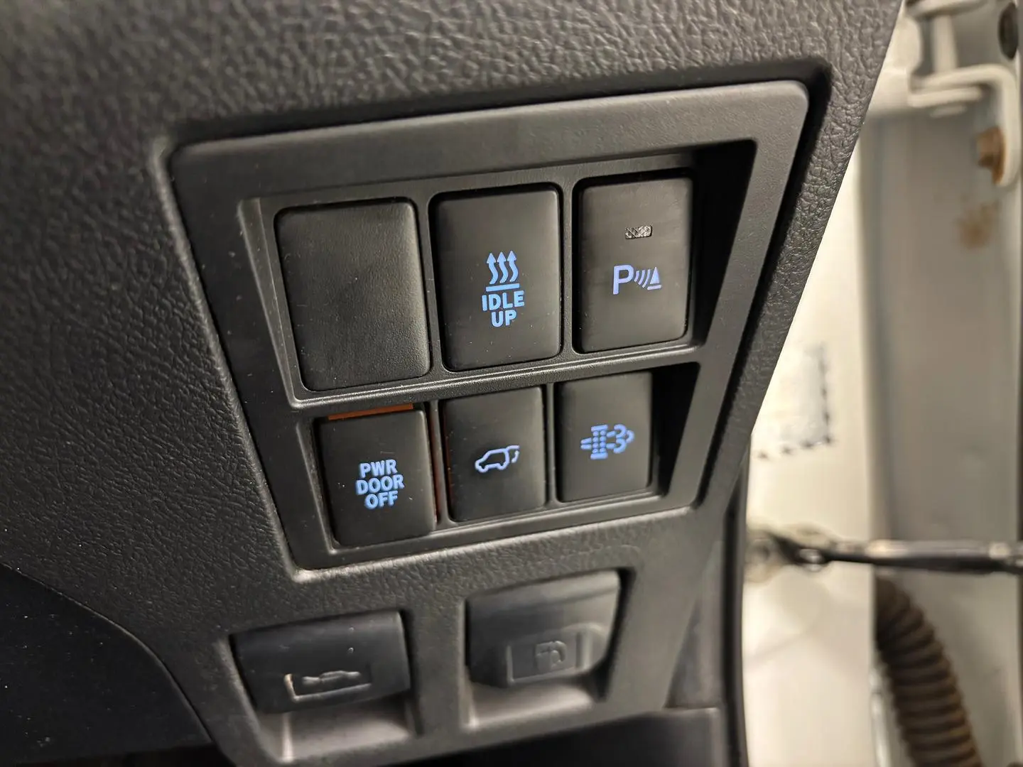 2018 Toyota Fortuner Gallery Image 23