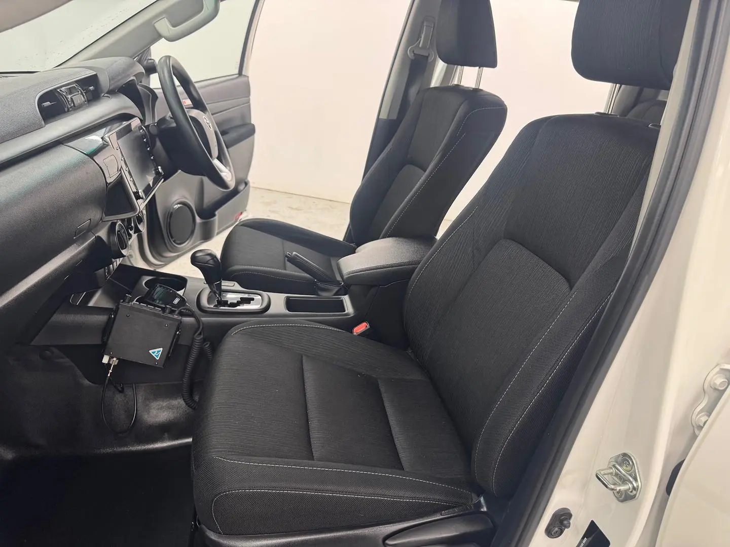 2022 Toyota Hilux Gallery Image 29