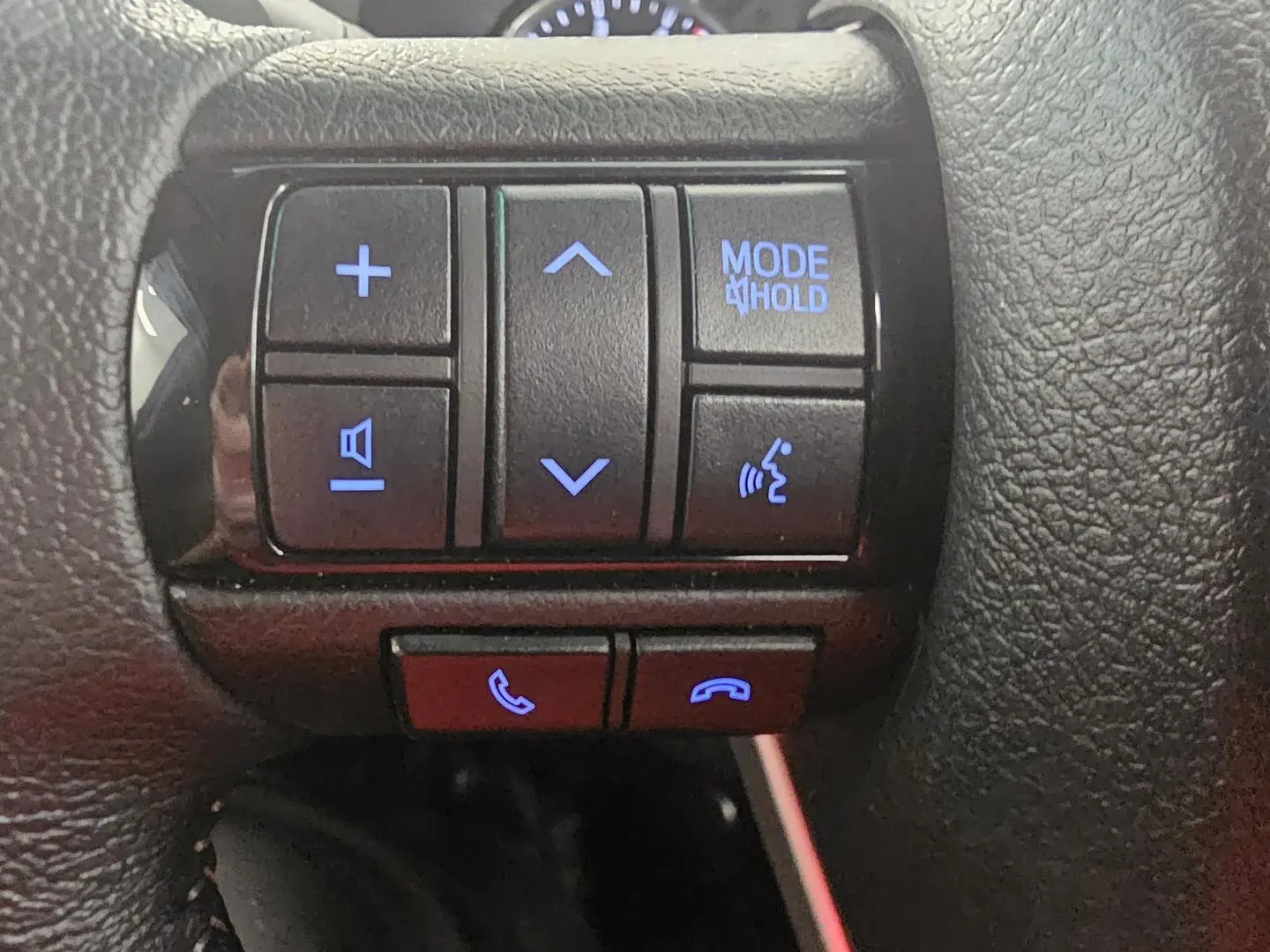 2024 Toyota Hilux Gallery Image 36