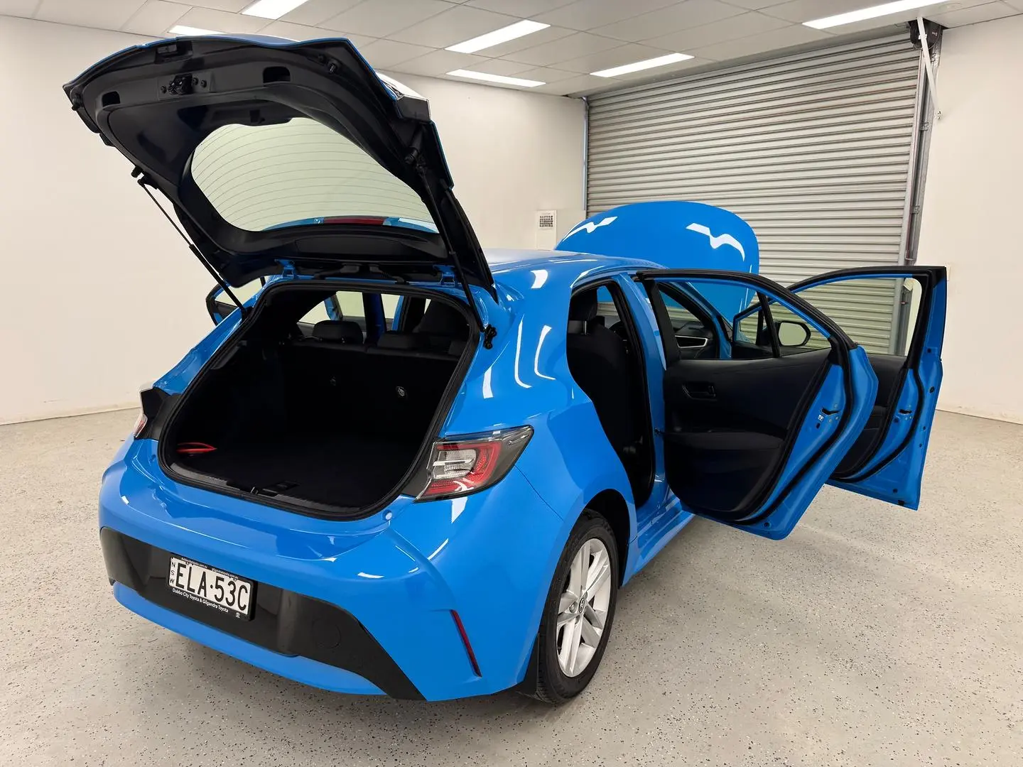 2020 Toyota Corolla Gallery Image 9