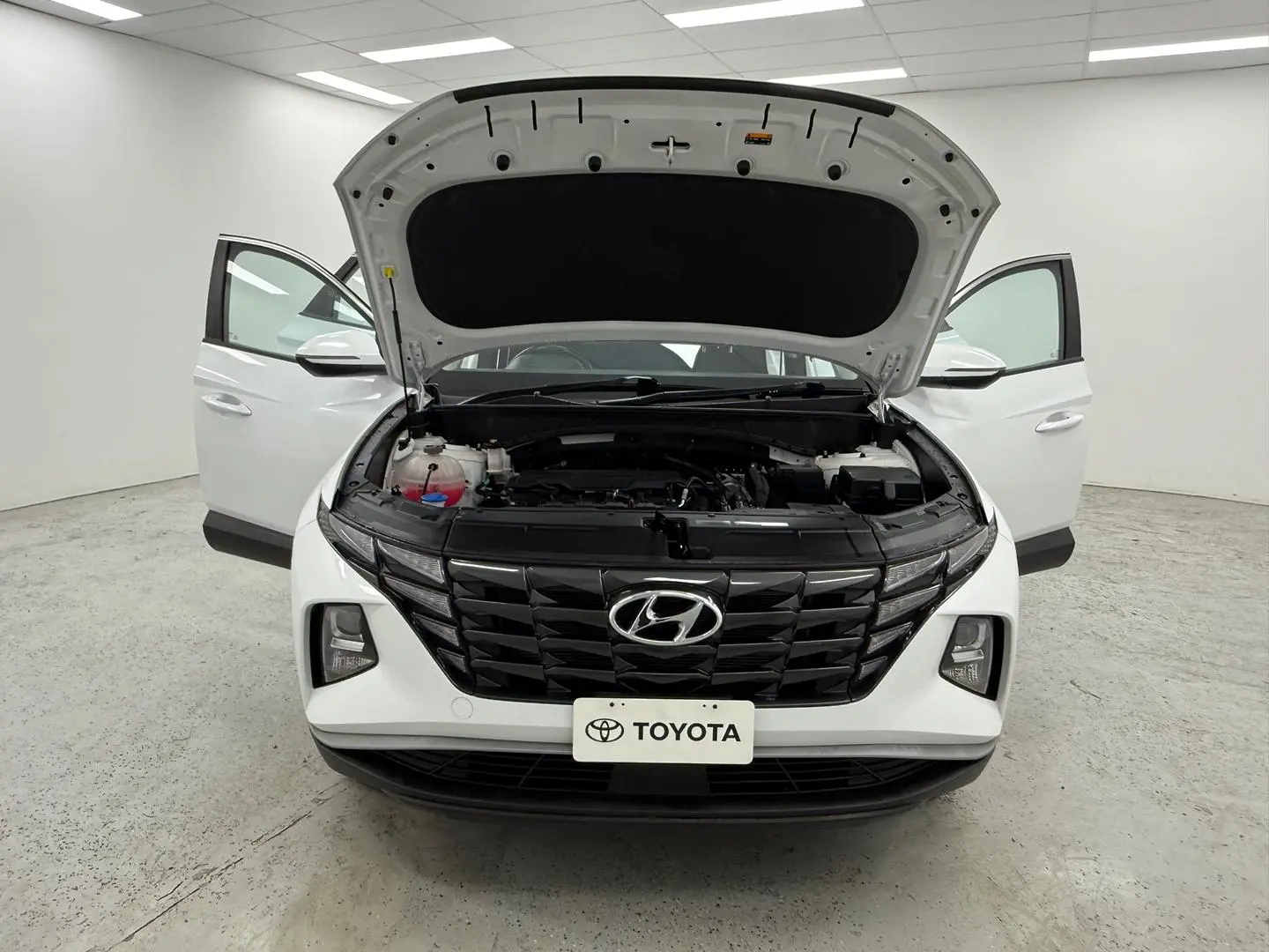 2023 Hyundai Tucson Gallery Image 21
