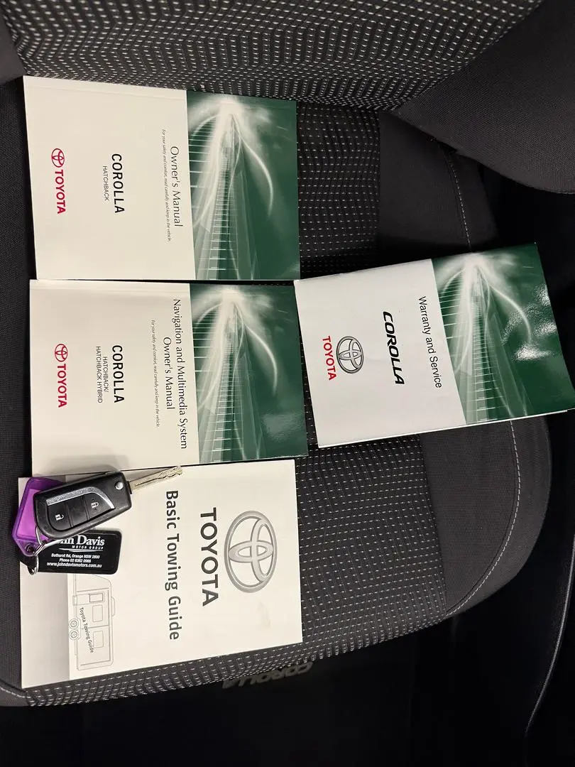 2016 Toyota Corolla Gallery Image 36