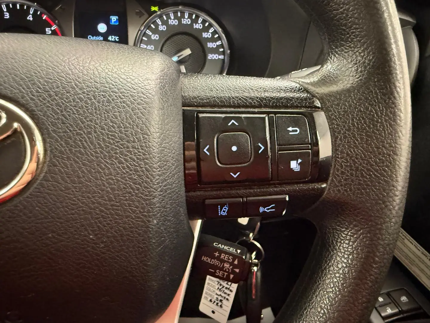 2022 Toyota Hilux Gallery Image 33