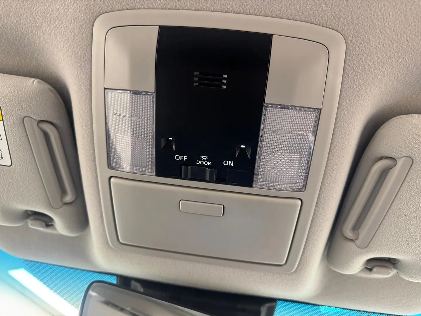 2024 Toyota Landcruiser Prado Gallery Image 24