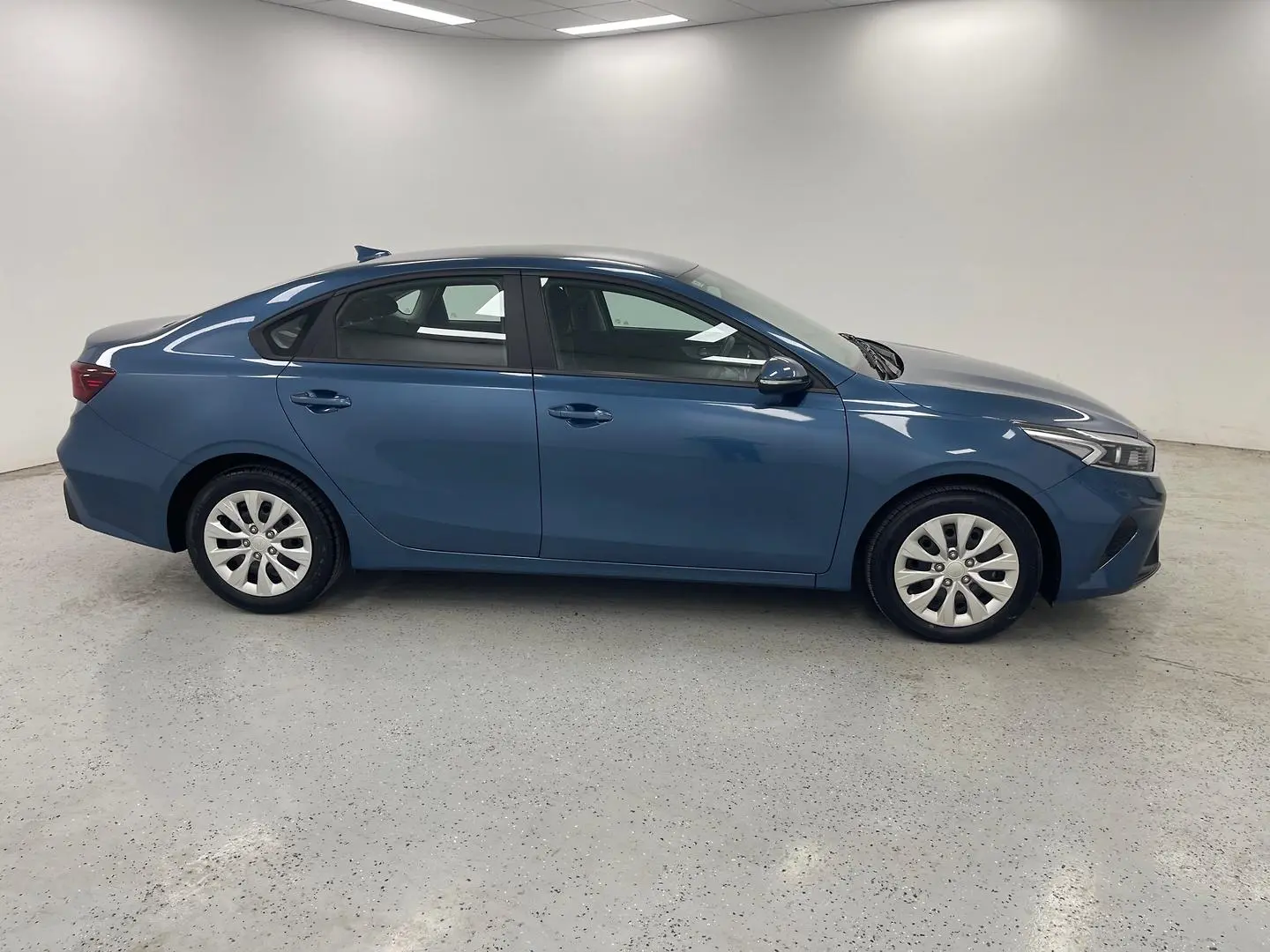 2023 Kia Cerato Gallery Image 2