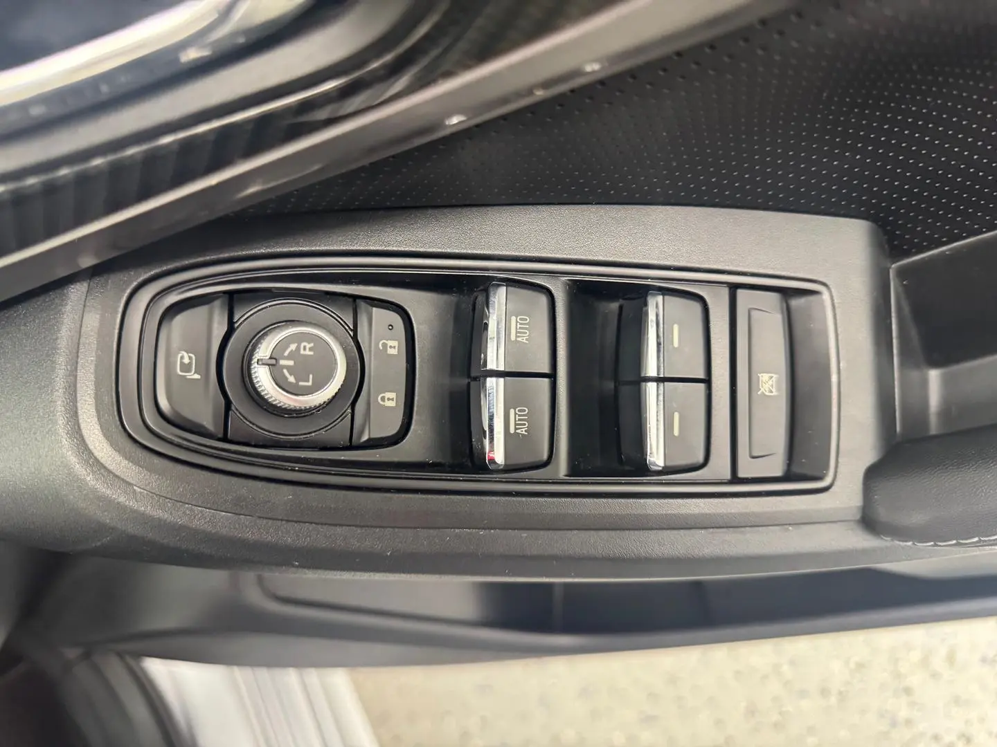 2018 Subaru Impreza Gallery Image 16