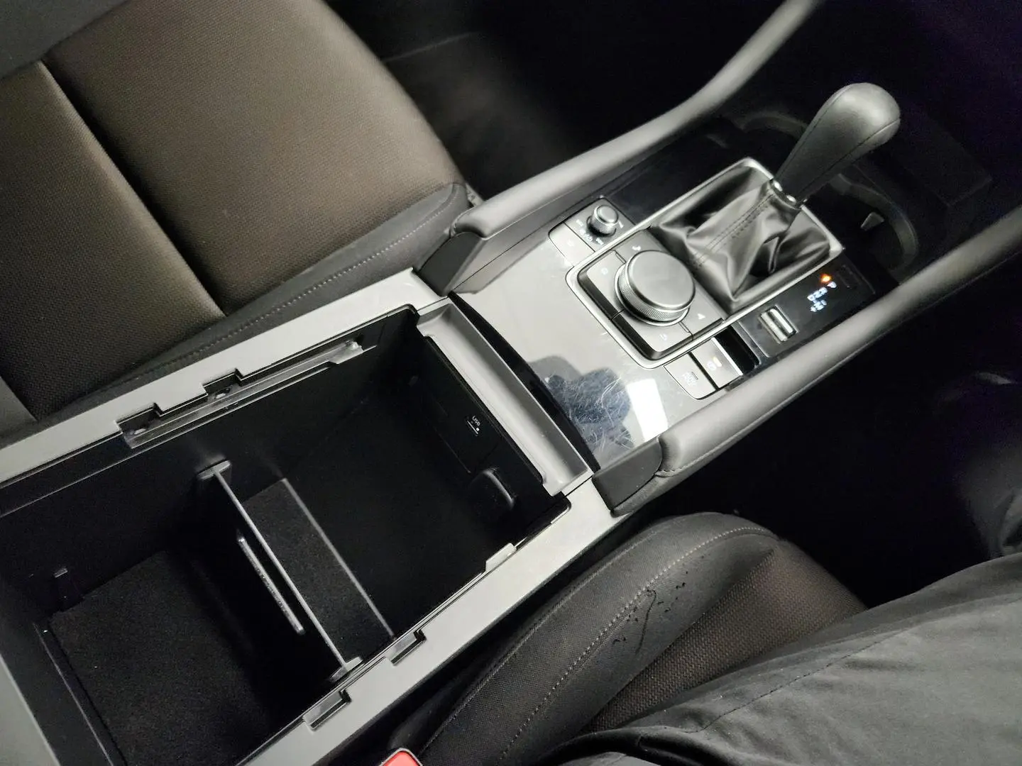 2020 Mazda 3 Gallery Image 31
