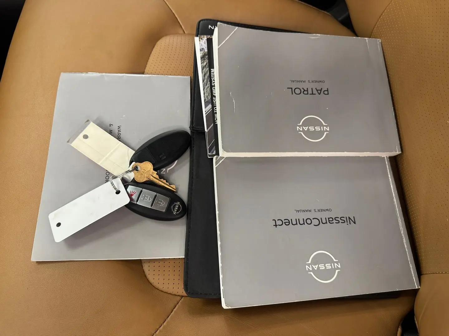 2021 Nissan Patrol Gallery Image 40