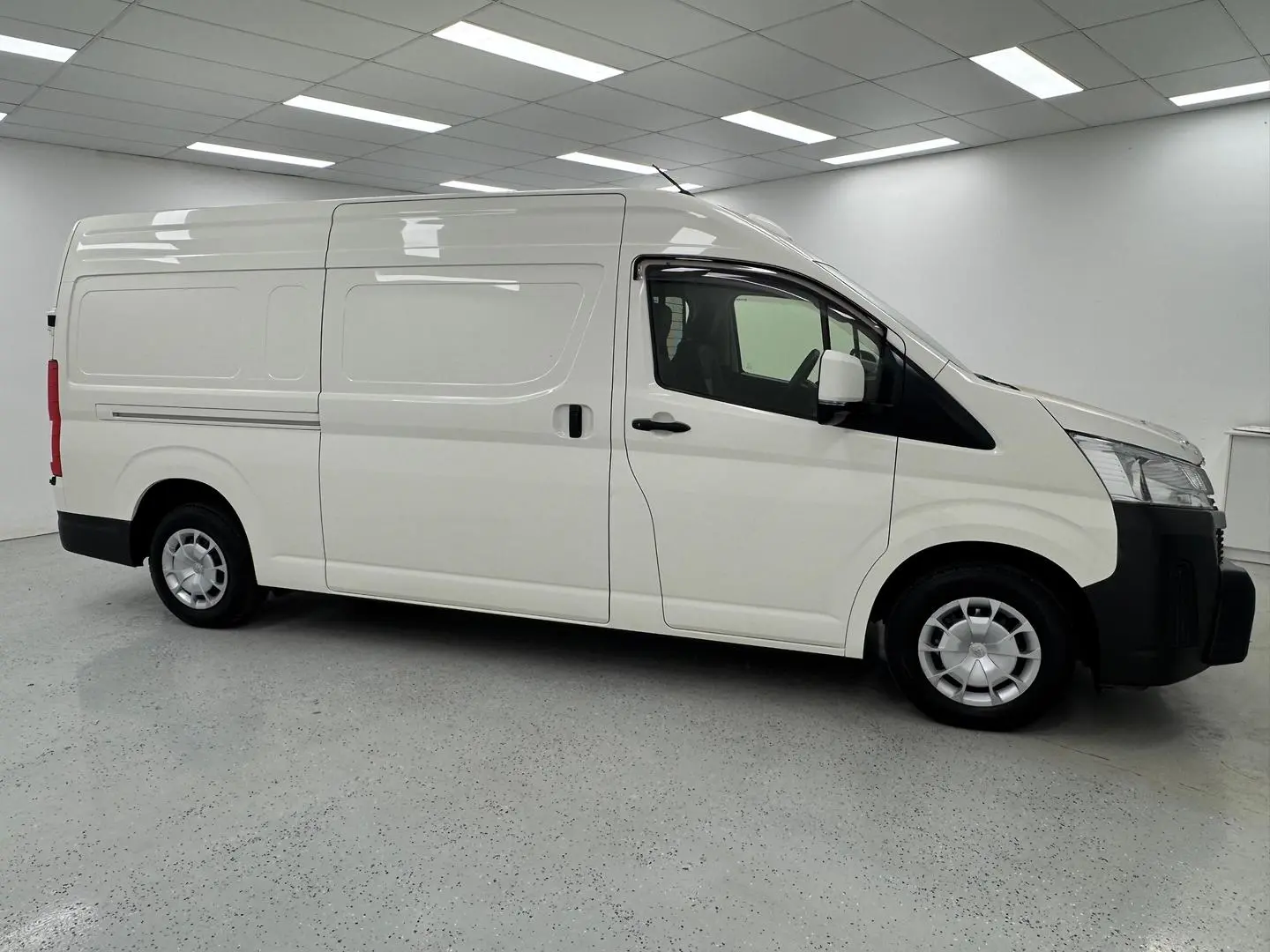 2023 Toyota Hiace Gallery Image 2