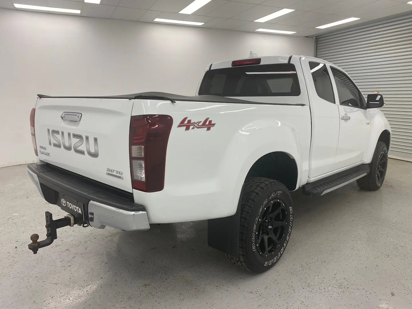 2019 Isuzu D-Max Gallery Image 3