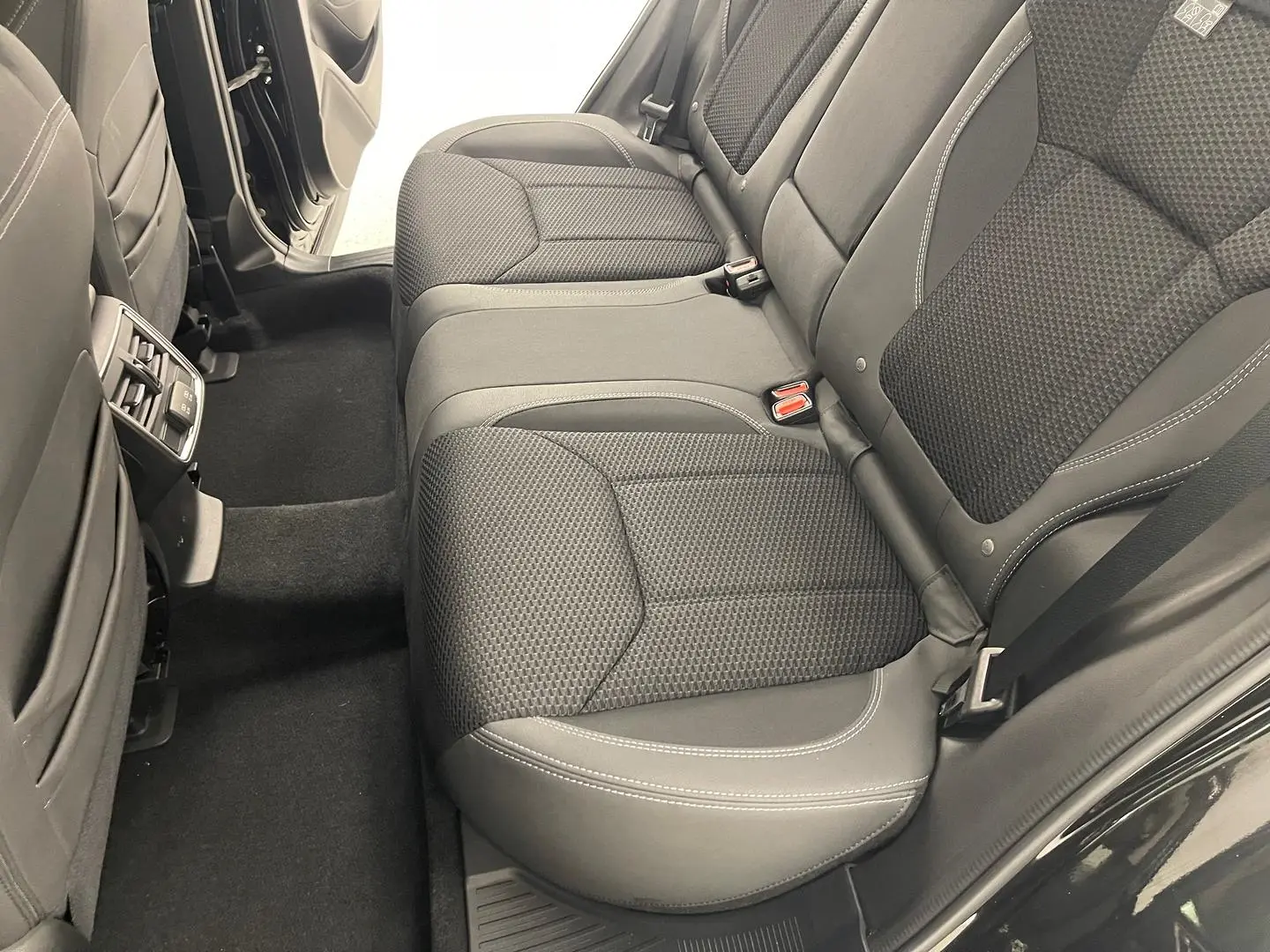 2021 Subaru Forester Gallery Image 18