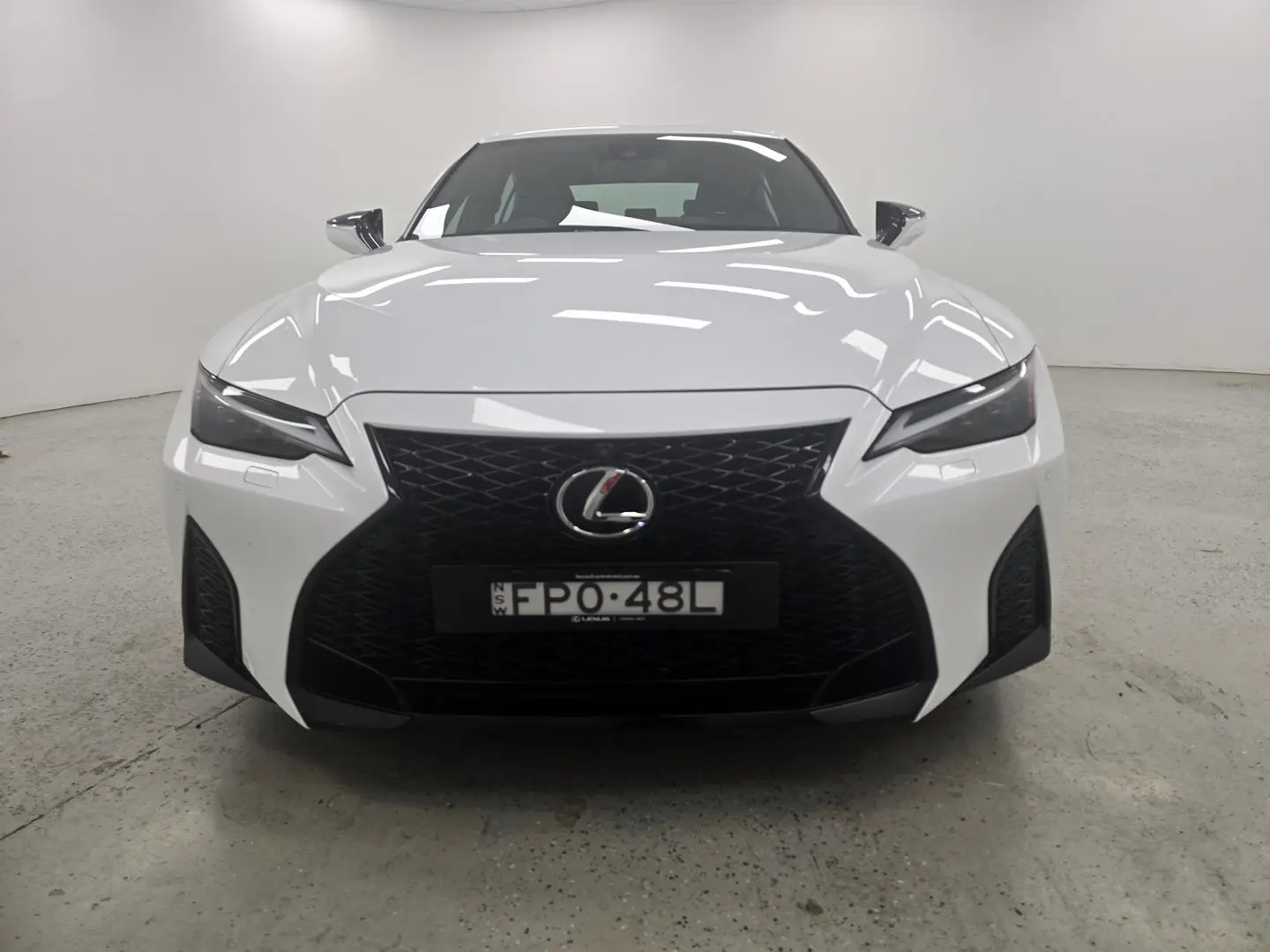 2021 Lexus IS Gallery Image 37