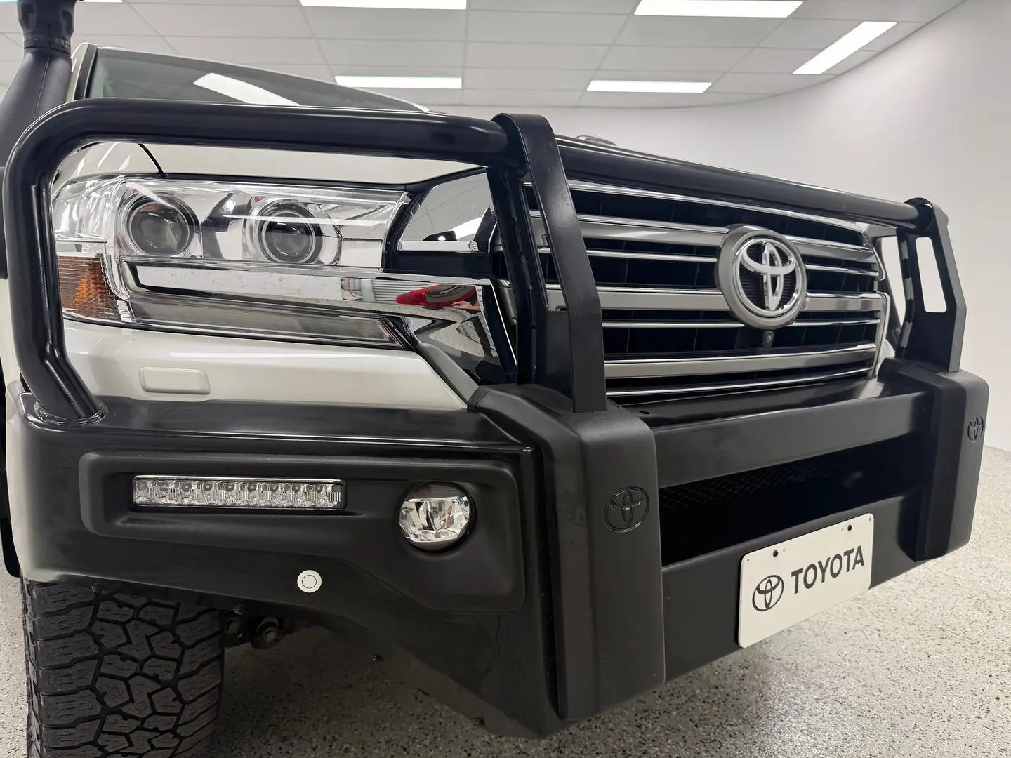 2019 Toyota Landcruiser Gallery Image 27