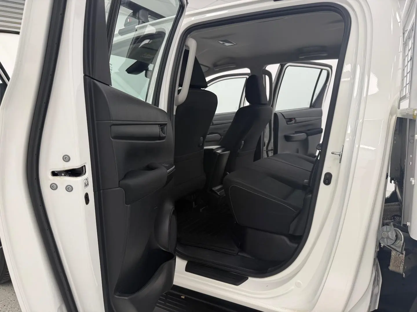 2023 Toyota Hilux Gallery Image 12