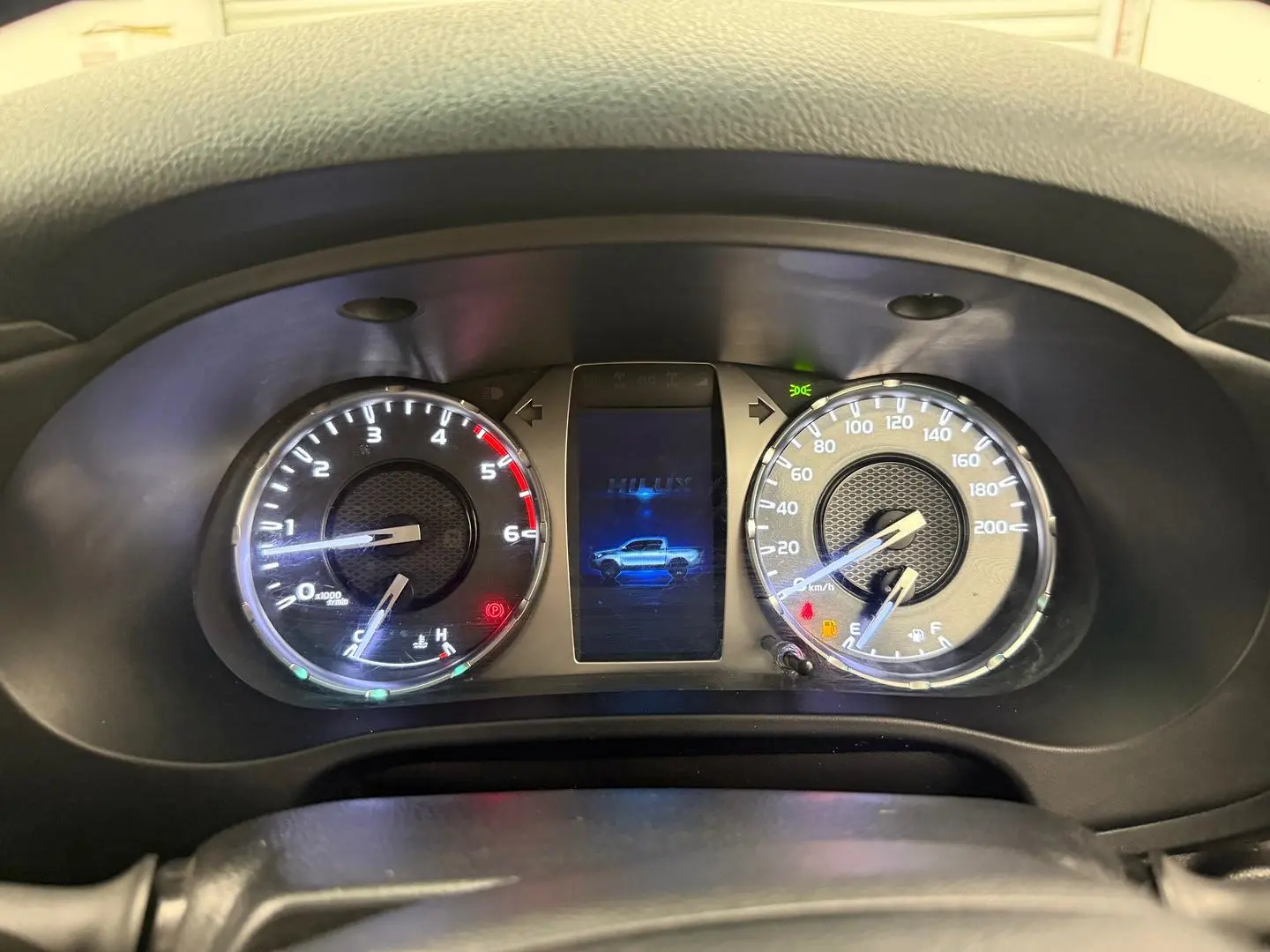 2021 Toyota Hilux Gallery Image 27