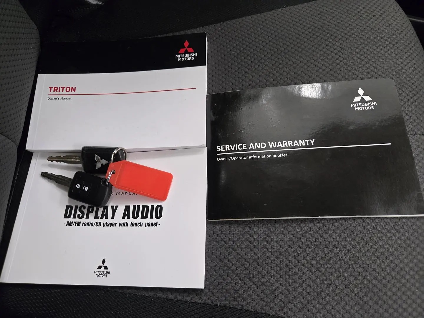 2021 Mitsubishi Triton Gallery Image 28