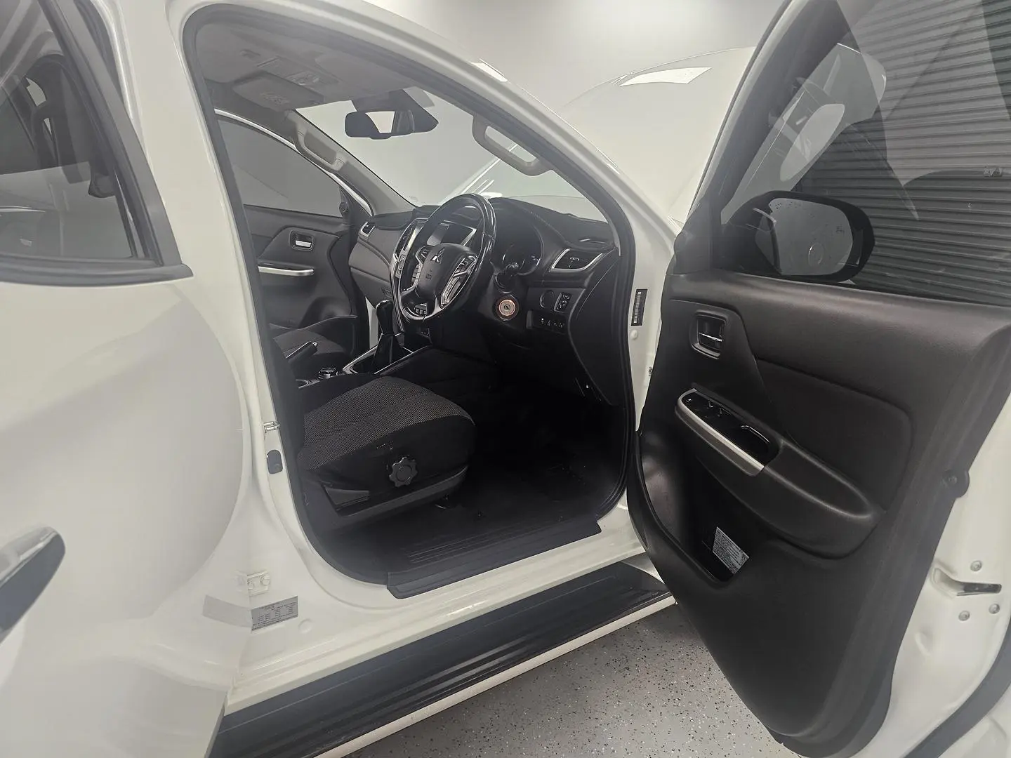 2019 Mitsubishi Triton Gallery Image 21