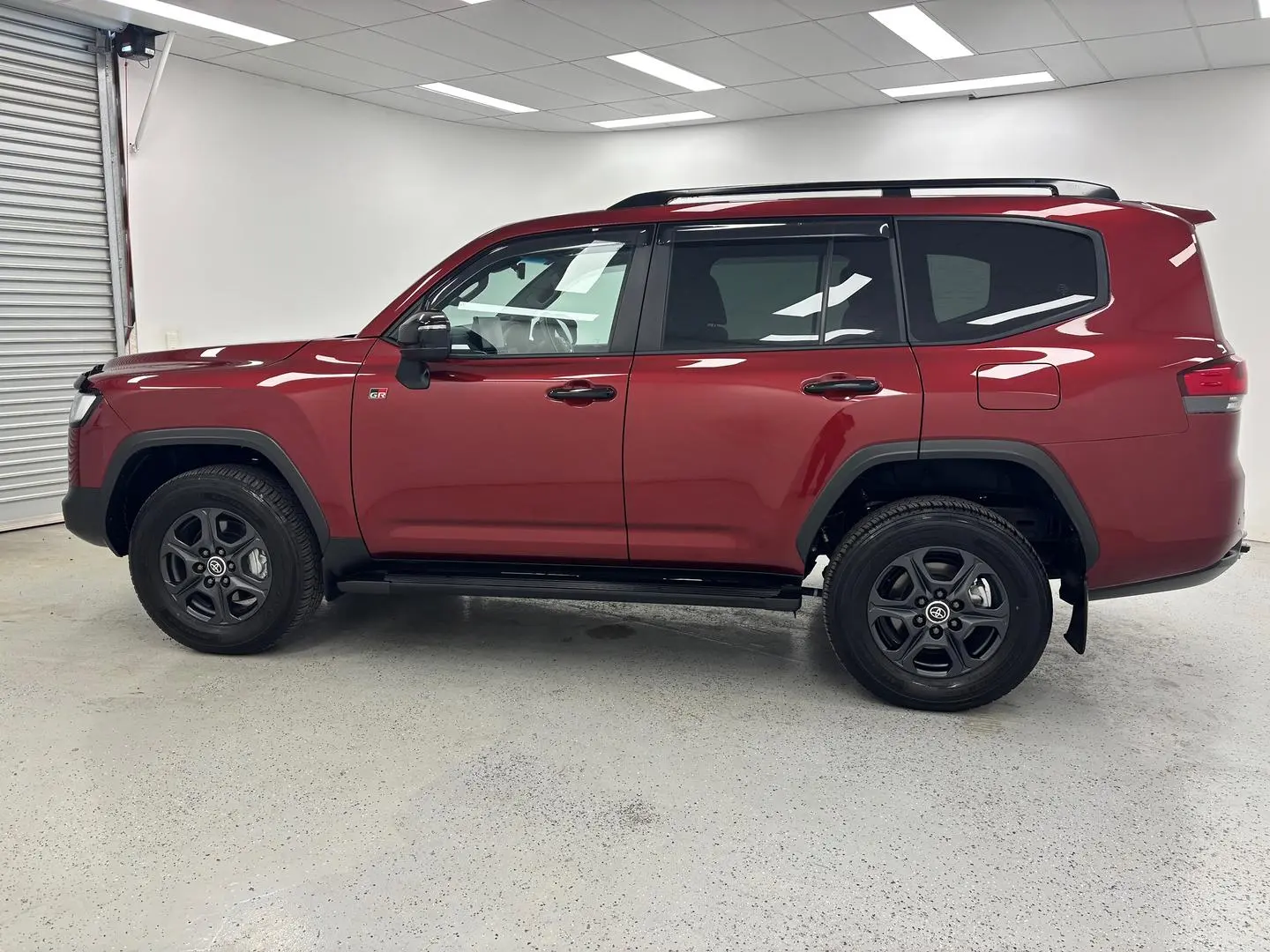 2024 Toyota Landcruiser Gallery Image 6