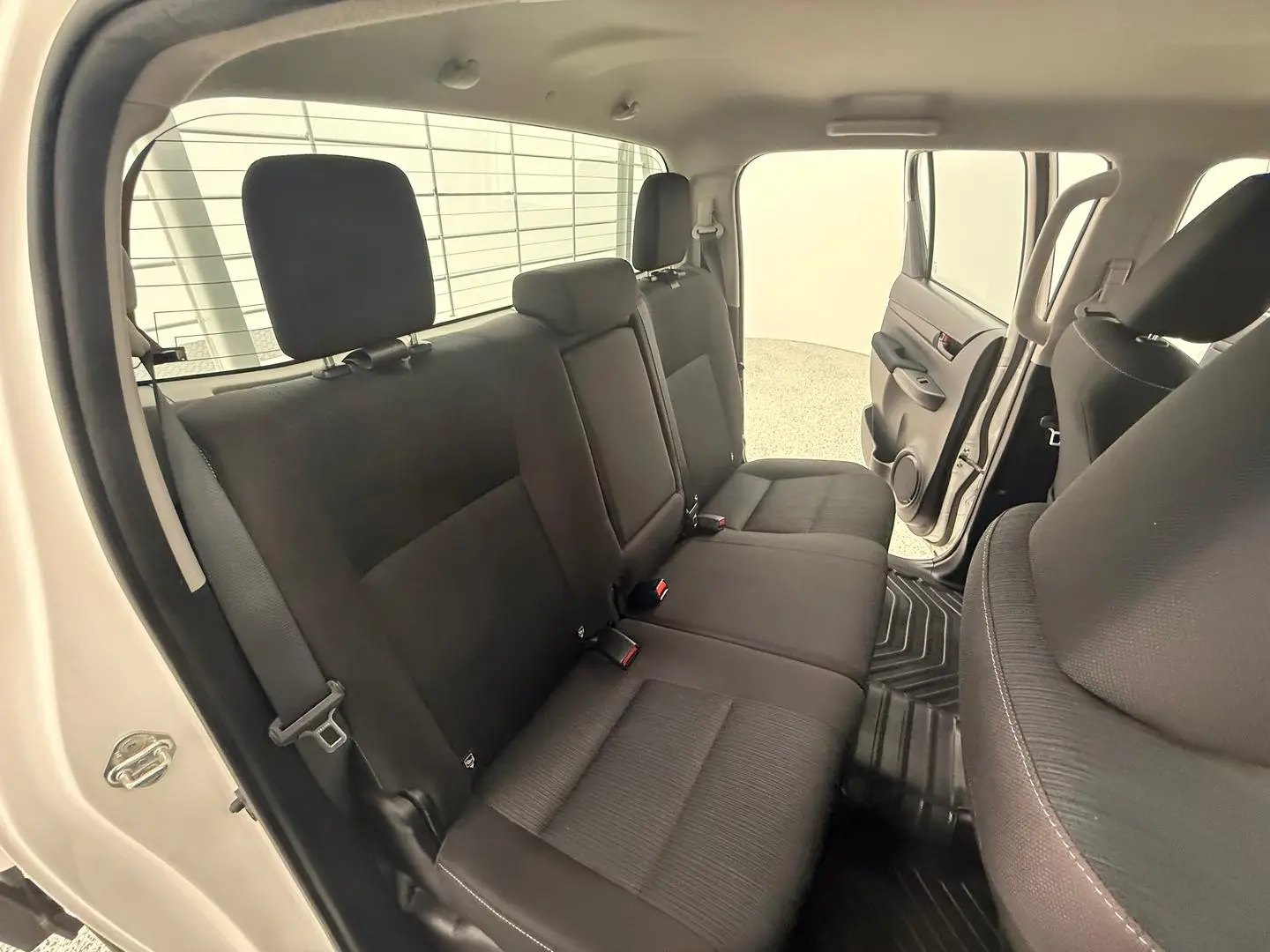 2023 Toyota Hilux Gallery Image 17