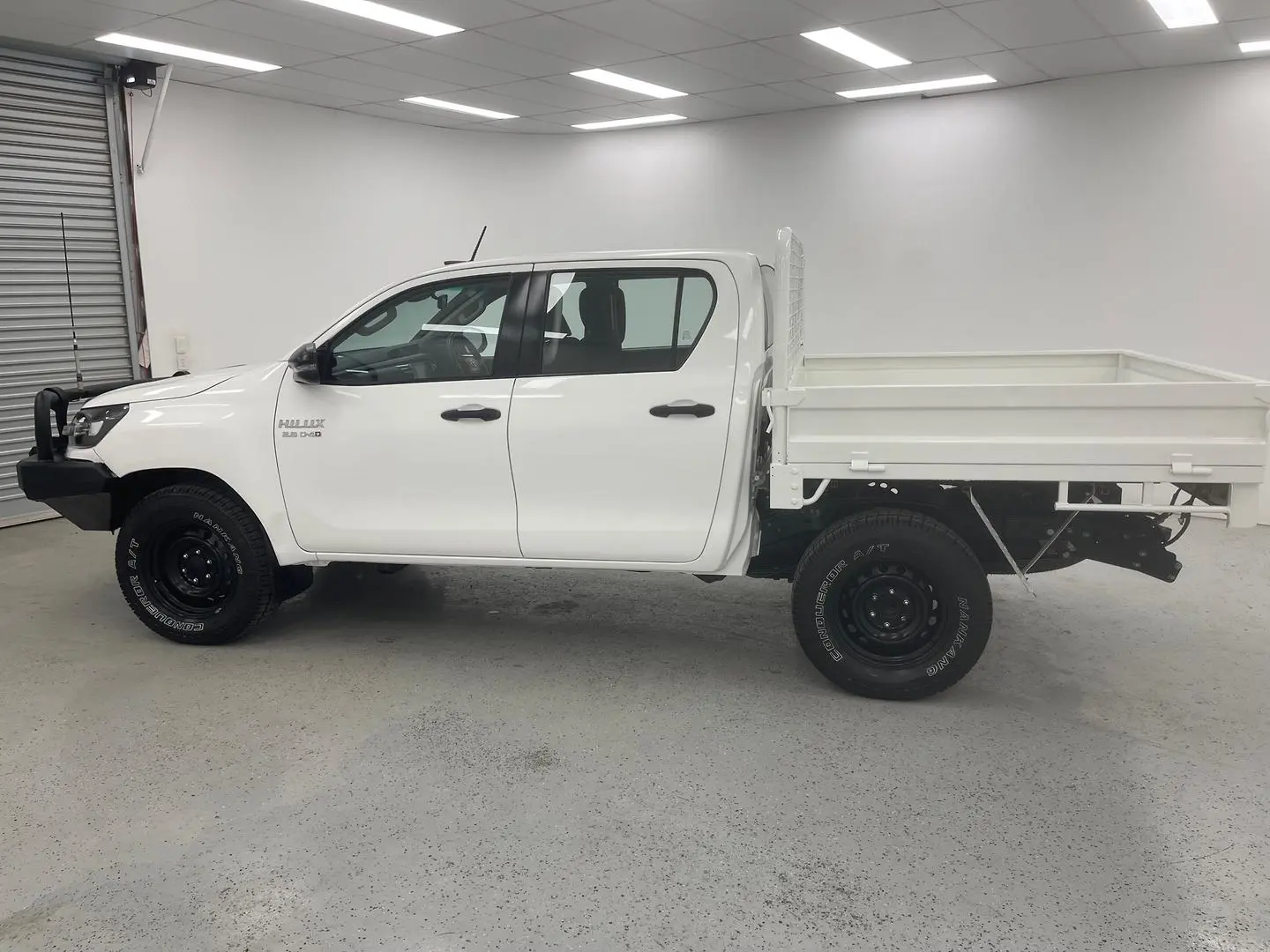 2021 Toyota Hilux Gallery Image 5