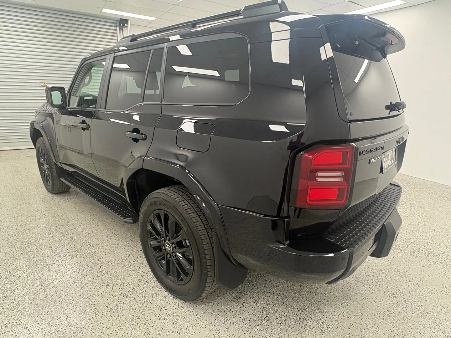 2025 Toyota Landcruiser Prado Gallery Image 5