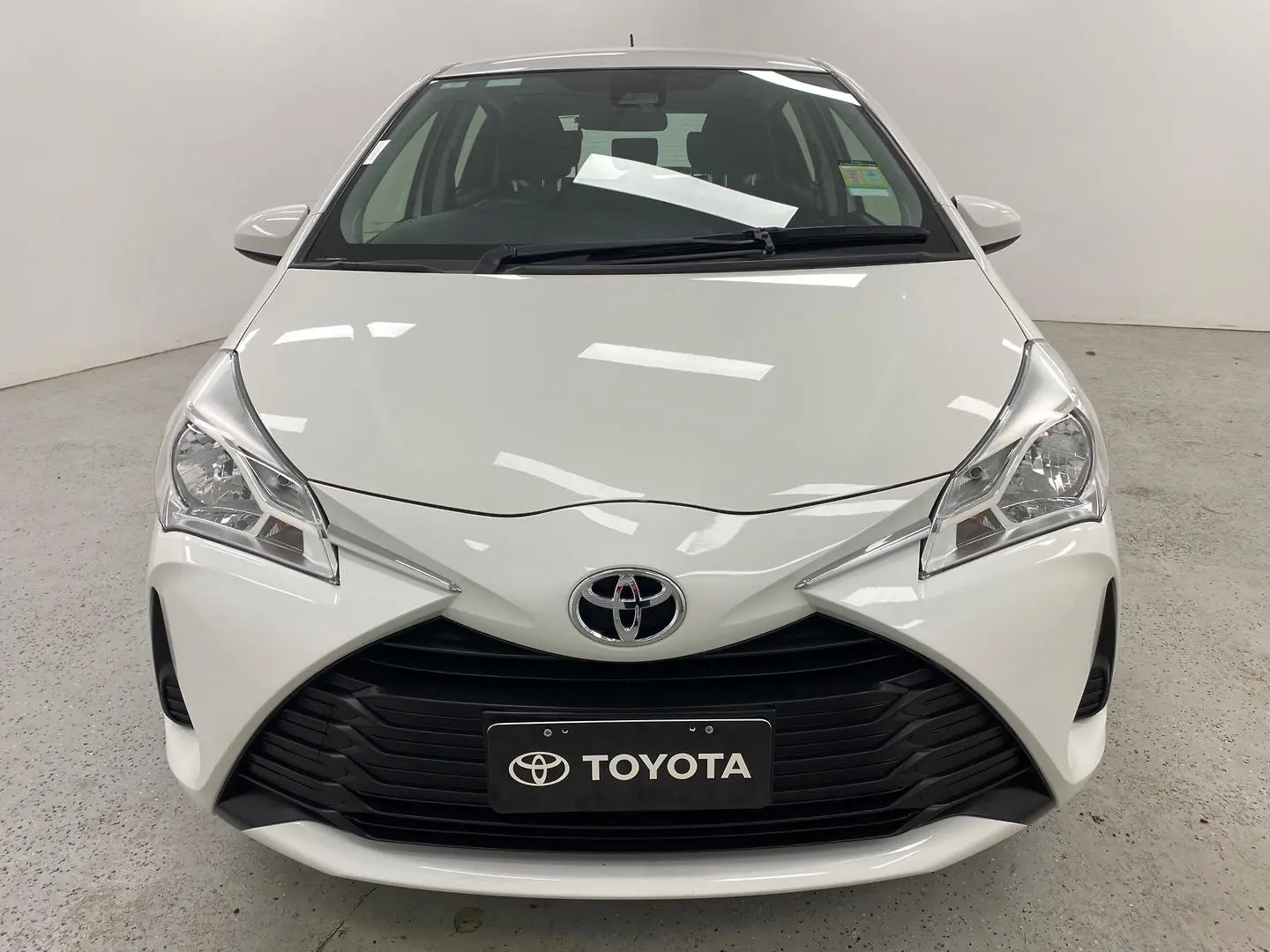 2019 Toyota Yaris Gallery Image 33