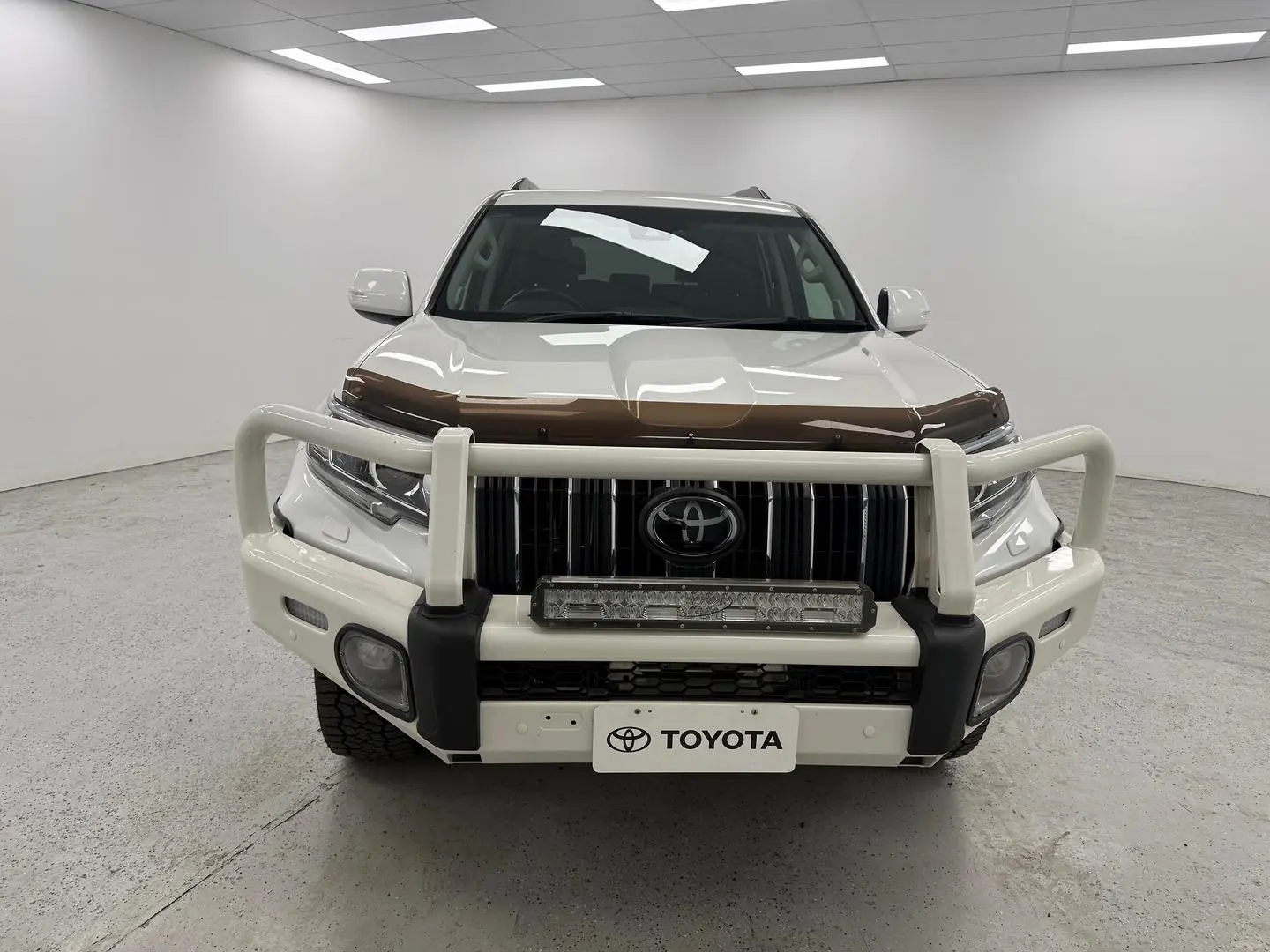 2021 Toyota Landcruiser Prado Gallery Image 40