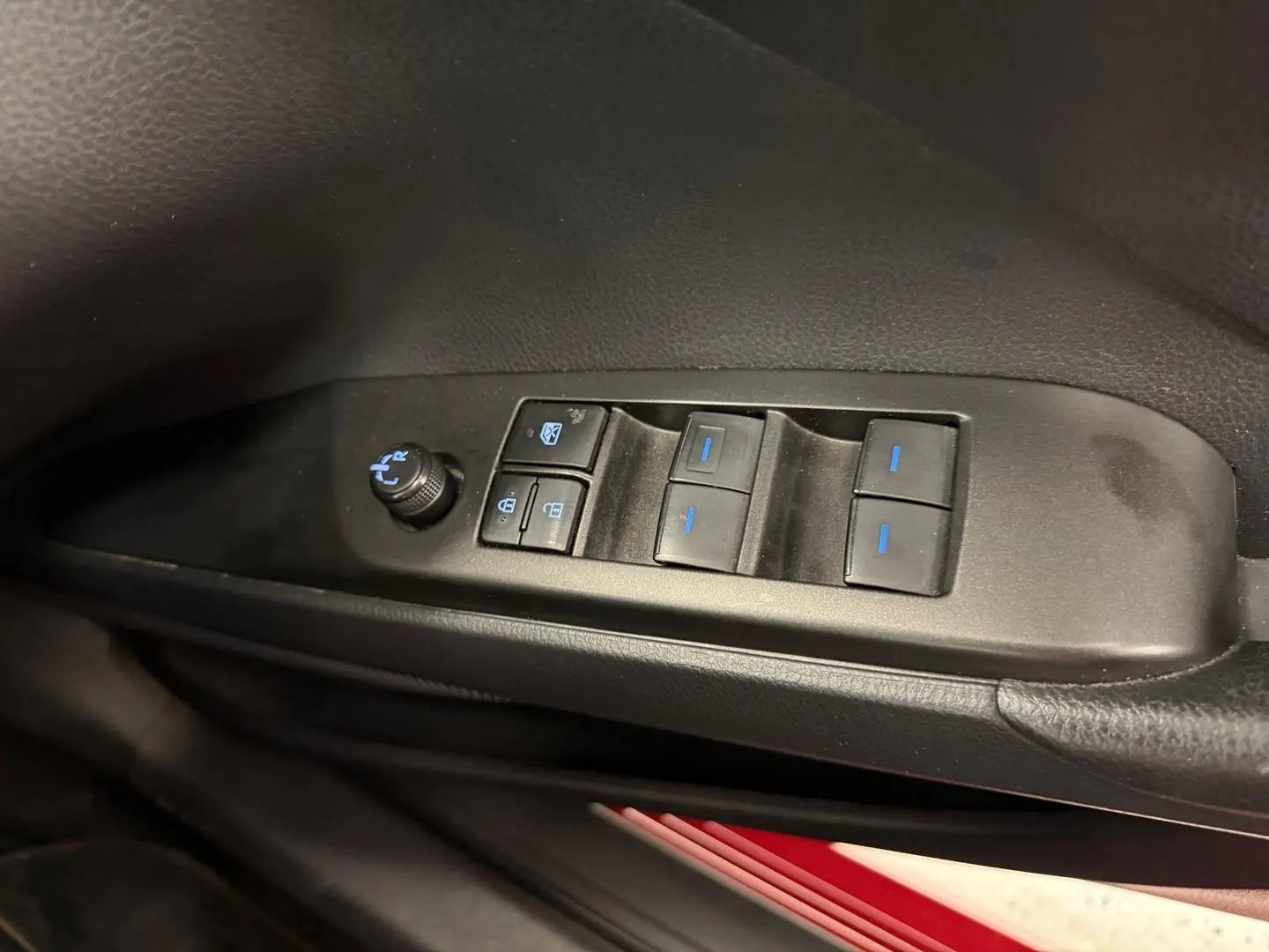 2022 Toyota Camry Gallery Image 26