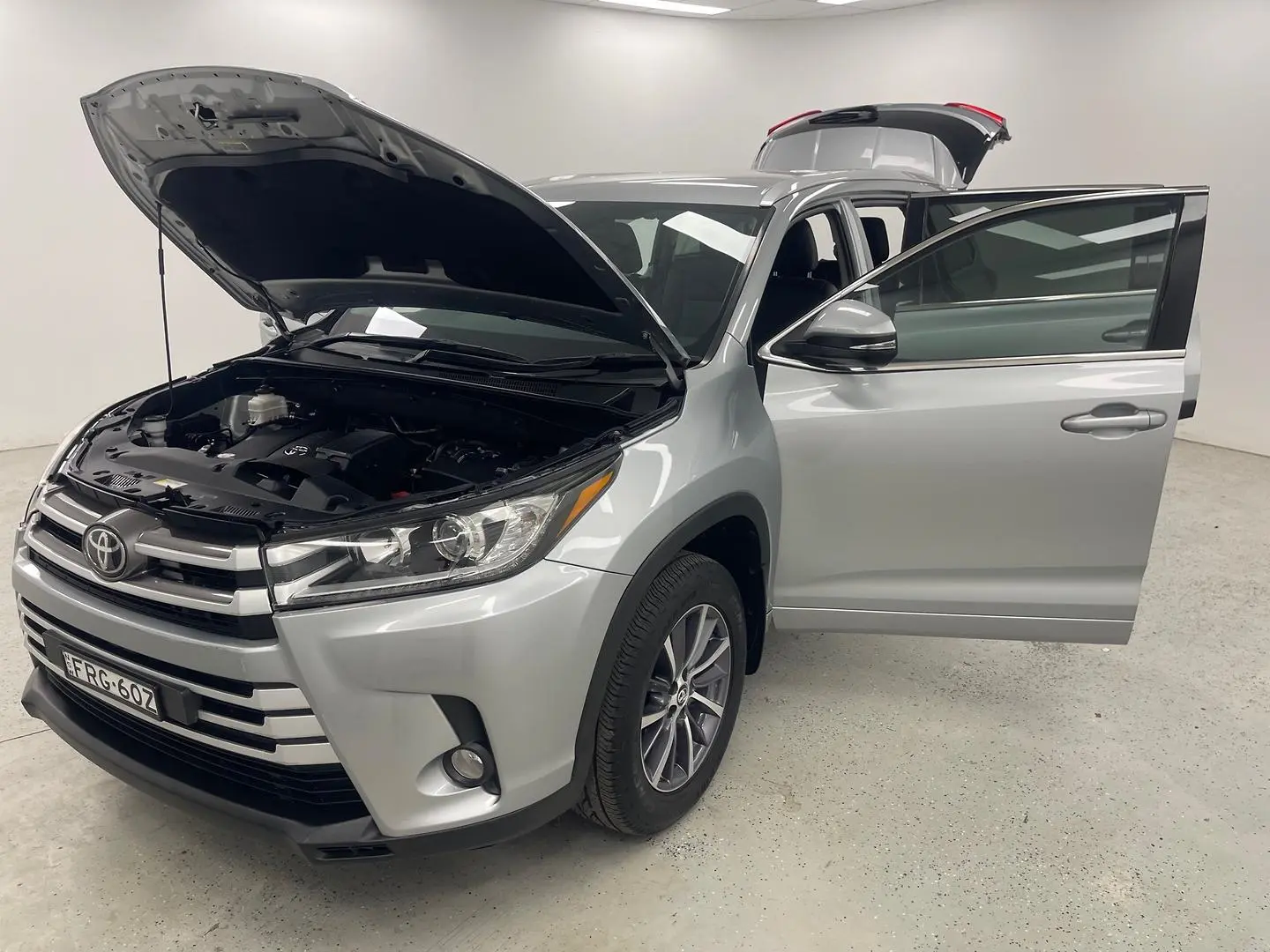 2019 Toyota Kluger Gallery Image 12