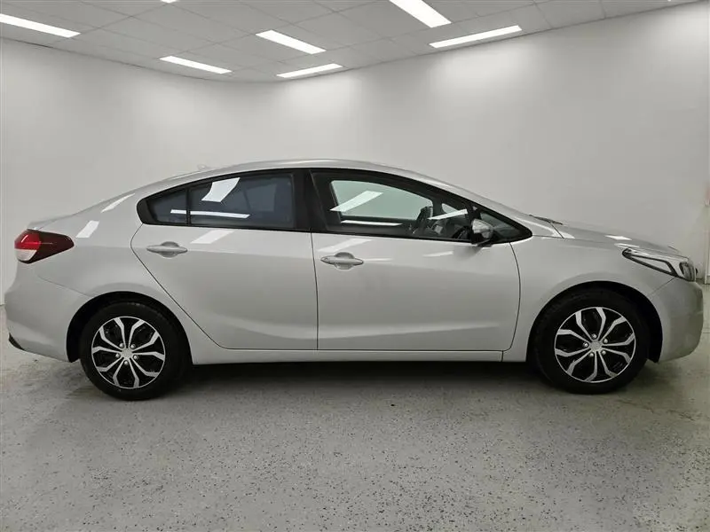 2017 Kia Cerato Gallery Image 2