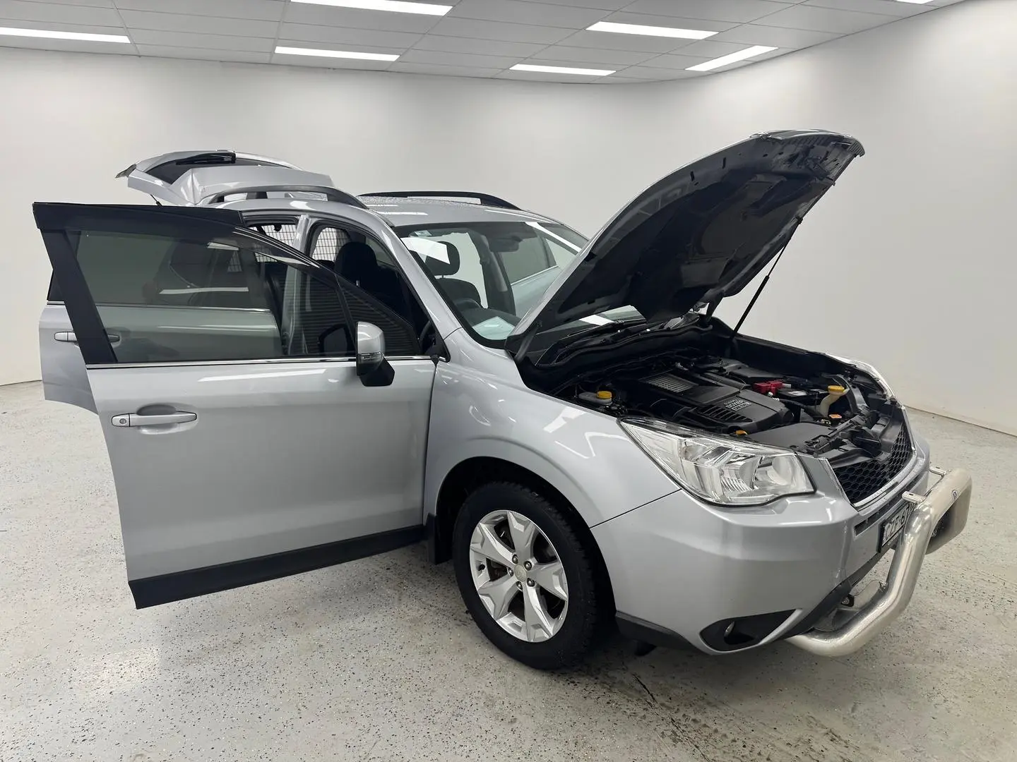 2015 Subaru Forester Gallery Image 7