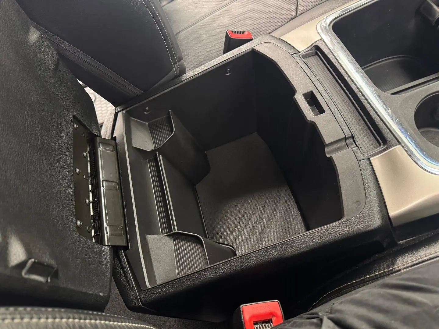 2020 RAM 1500 Gallery Image 28