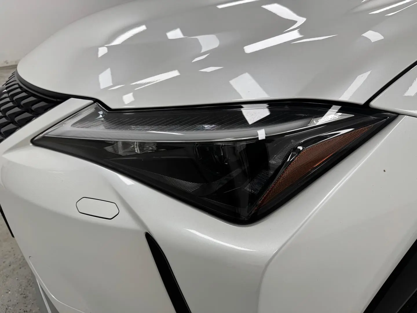 2023 Lexus UX Gallery Image 29