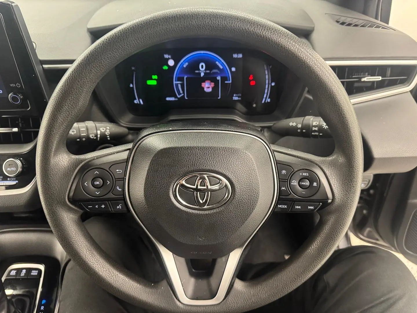 2023 Toyota Corolla Gallery Image 24