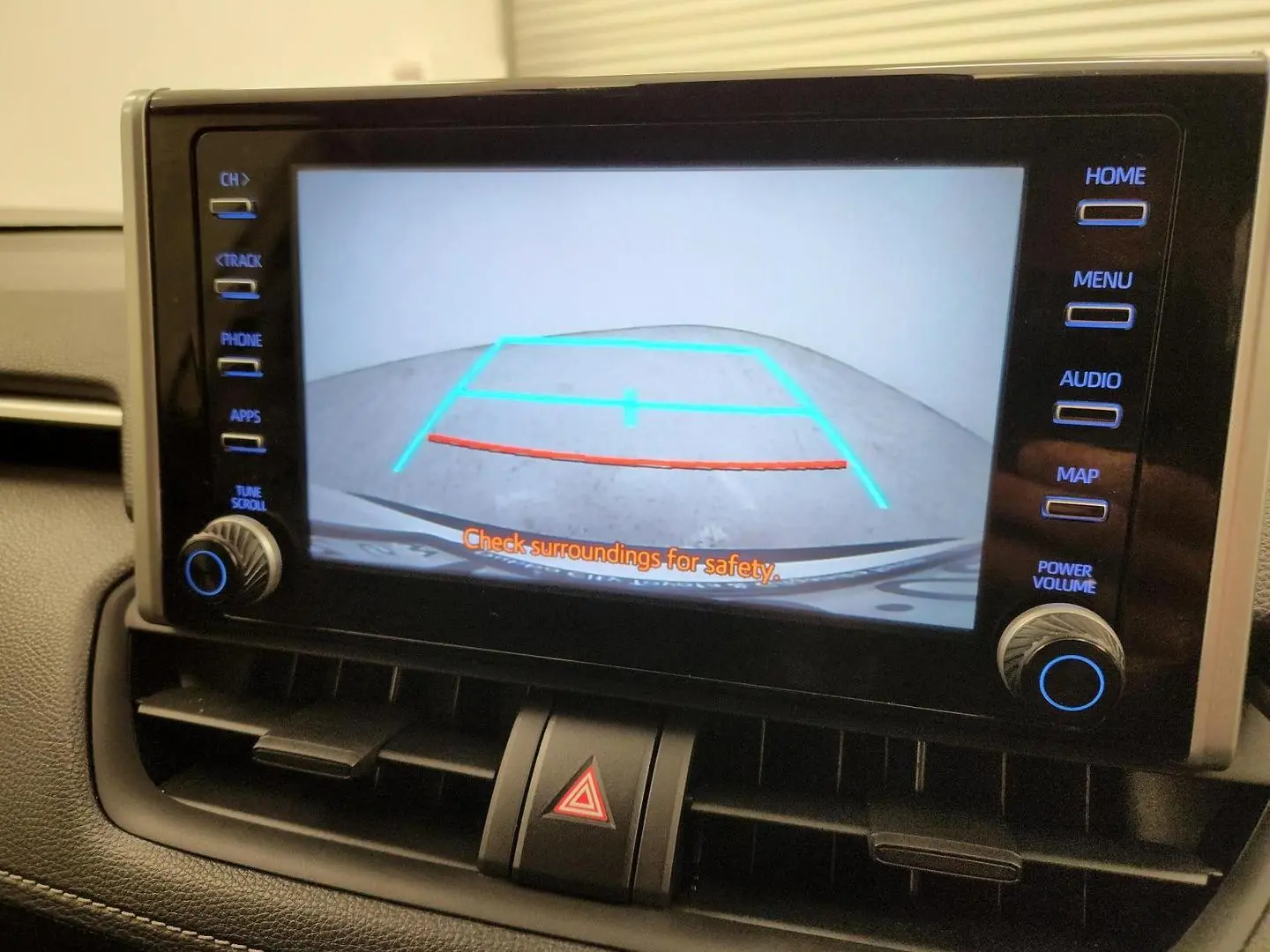 2019 Toyota RAV4 Gallery Image 33