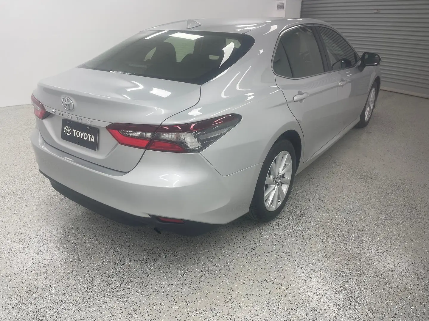 2024 Toyota Camry Gallery Image 3