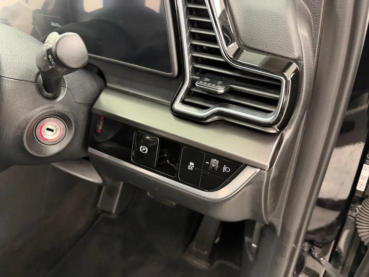 2024 Kia Sportage Gallery Image 21