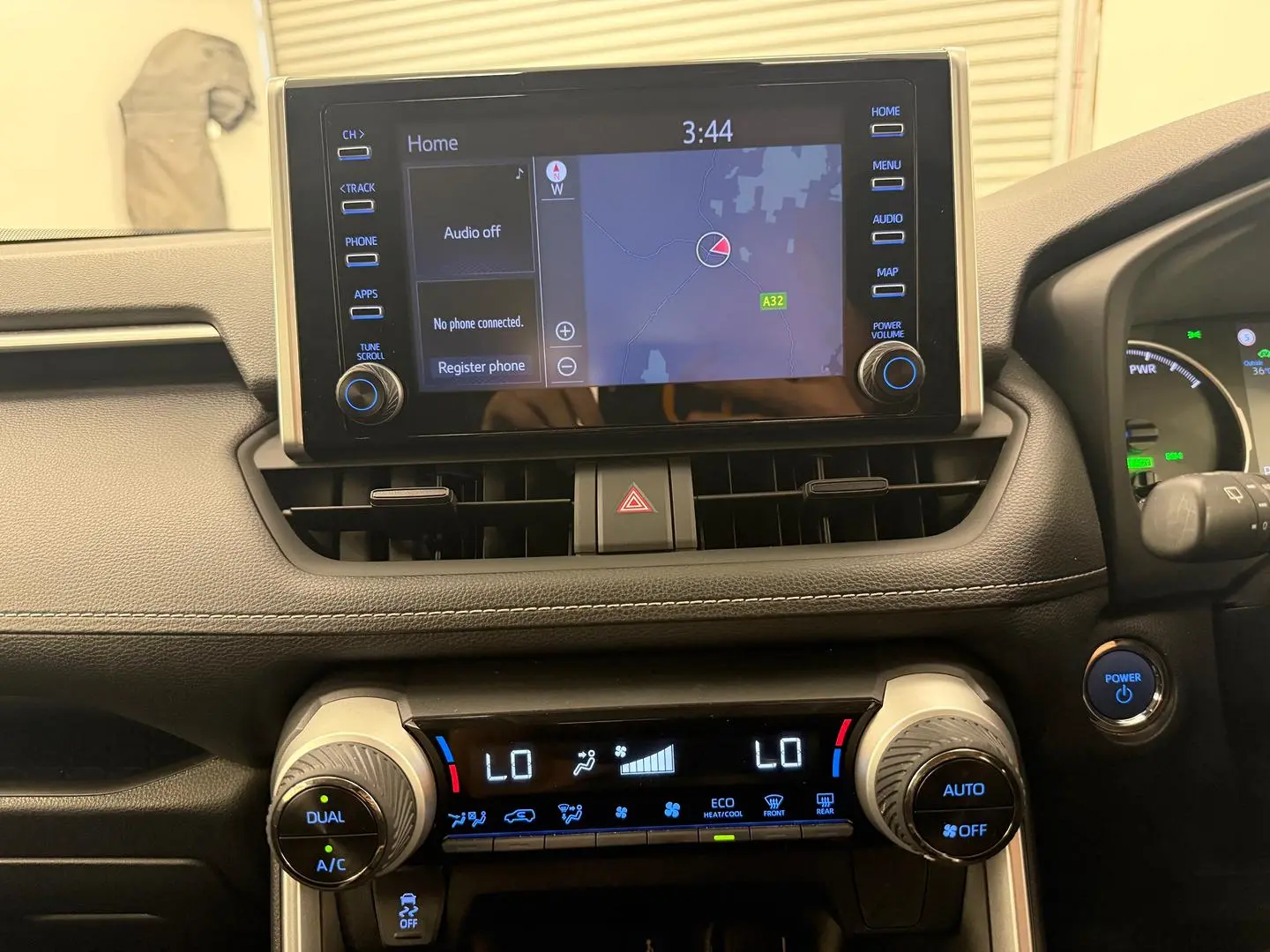 2022 Toyota RAV4 Gallery Image 29