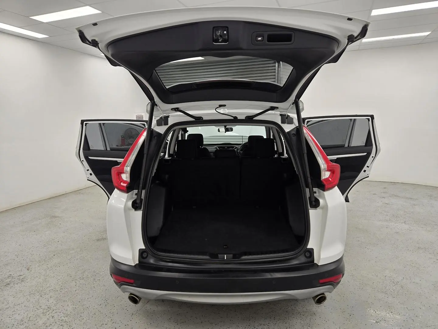 2019 Honda CR-V Gallery Image 11