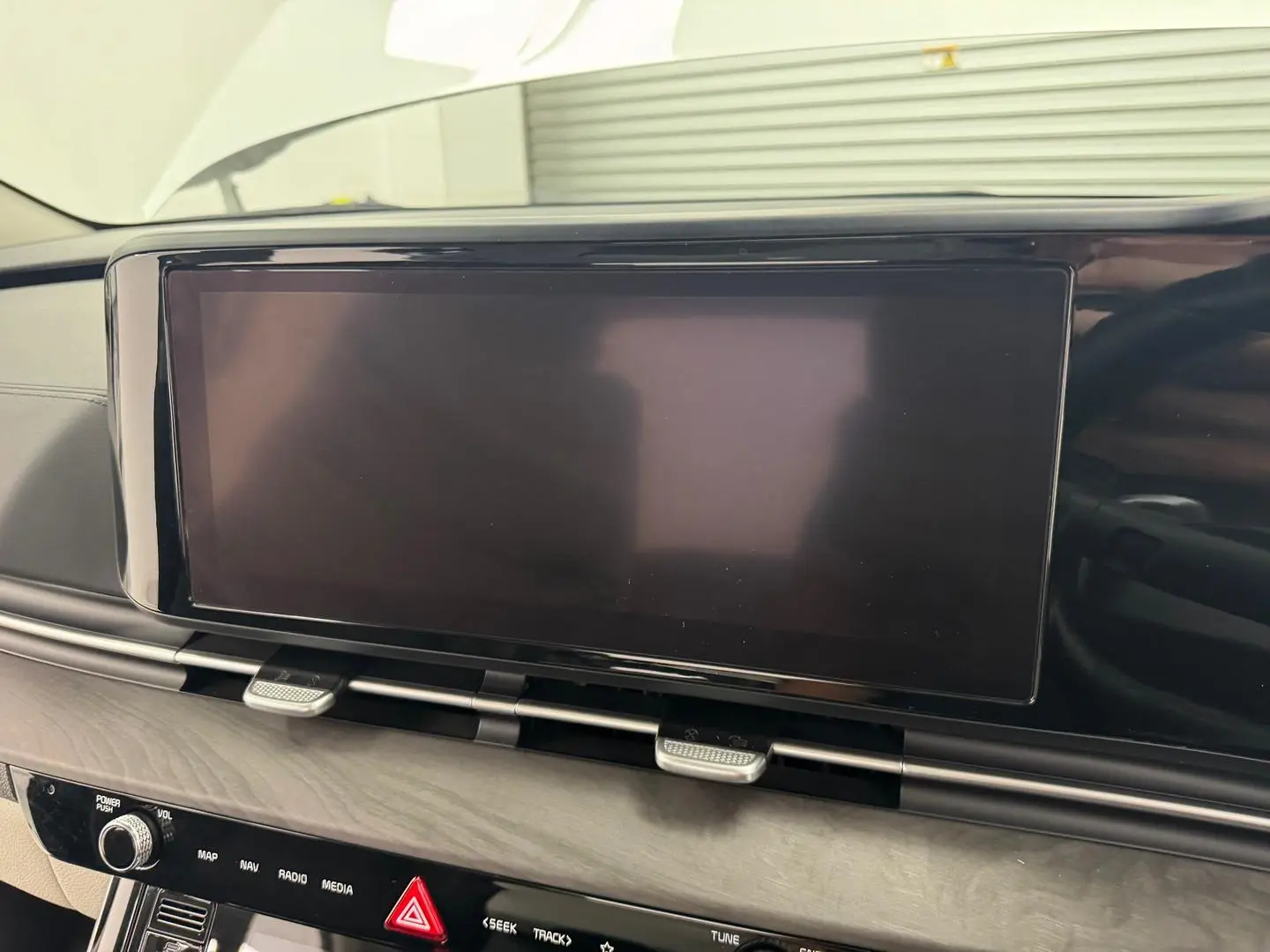 2023 Kia Carnival Gallery Image 15