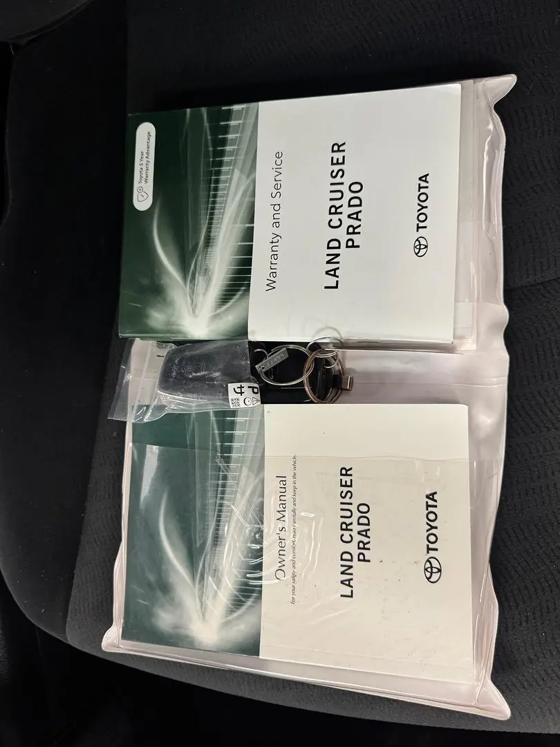 2023 Toyota Landcruiser Prado Gallery Image 34