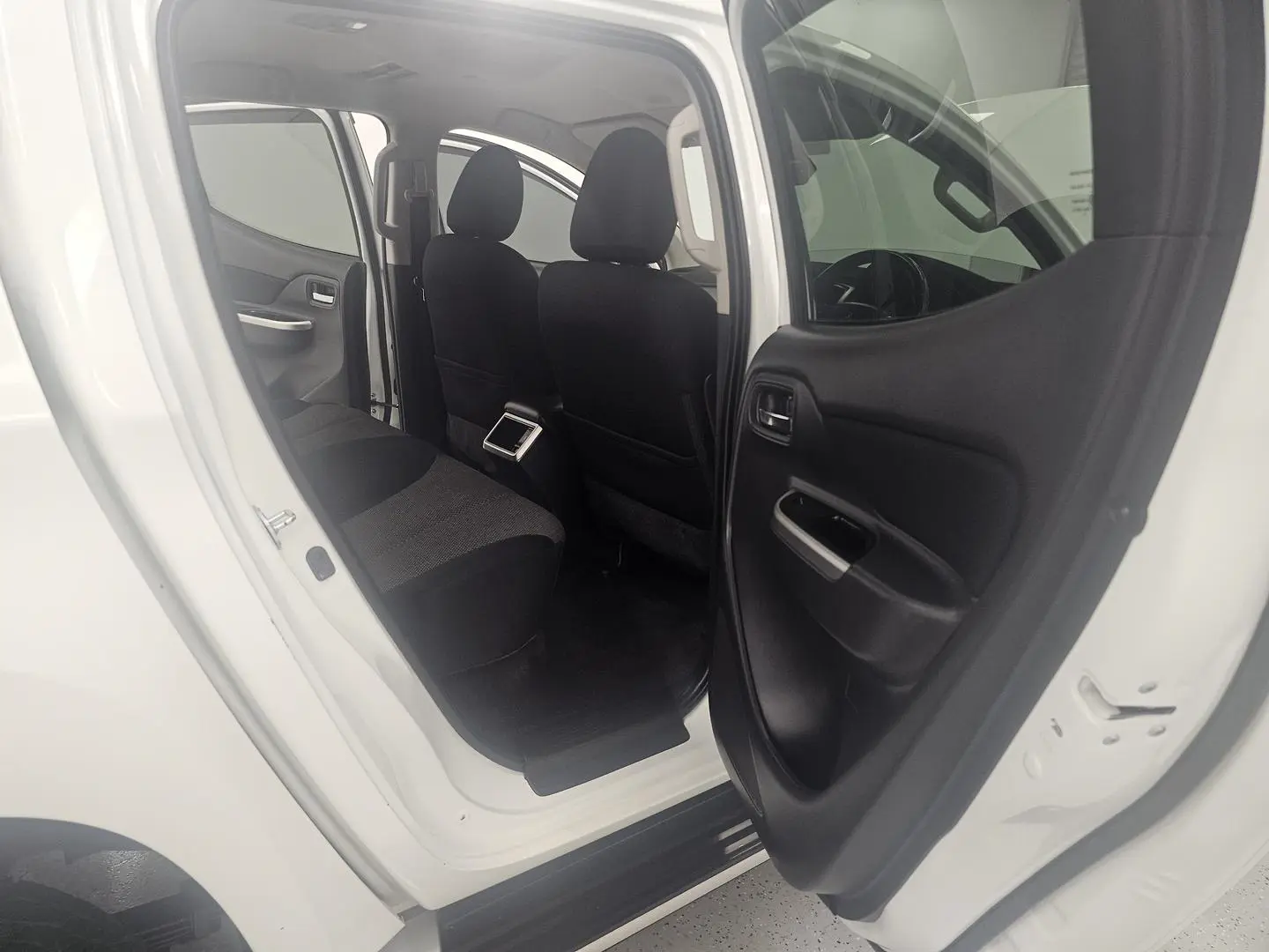 2019 Mitsubishi Triton Gallery Image 19
