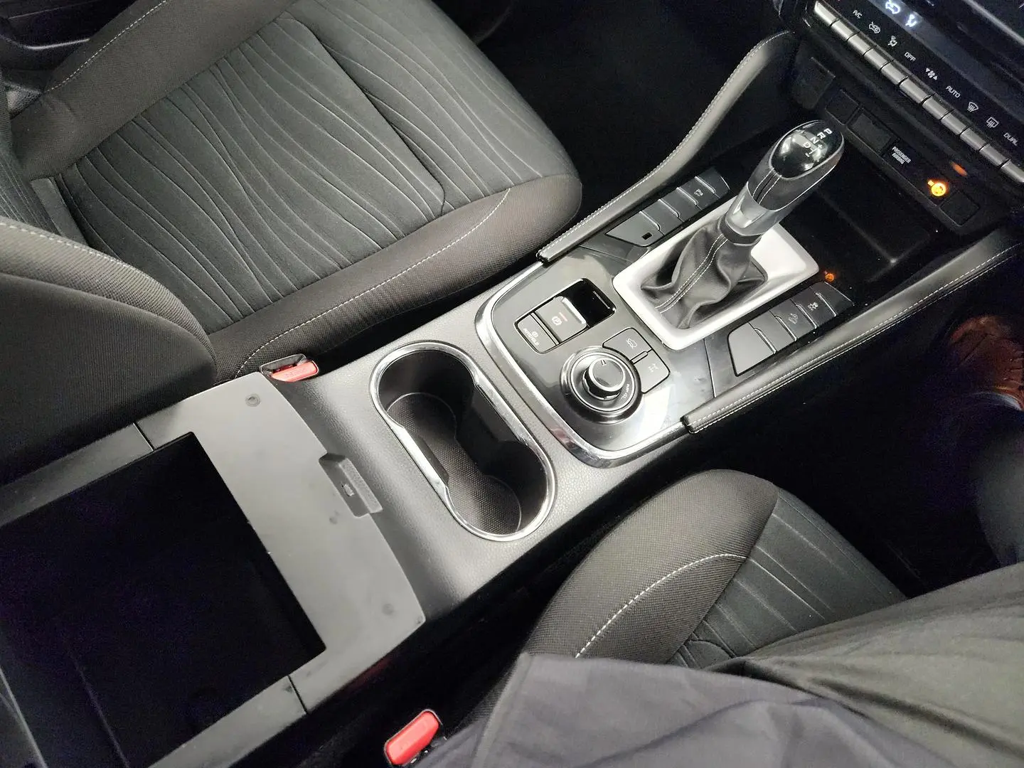 2023 Isuzu MU-X Gallery Image 33